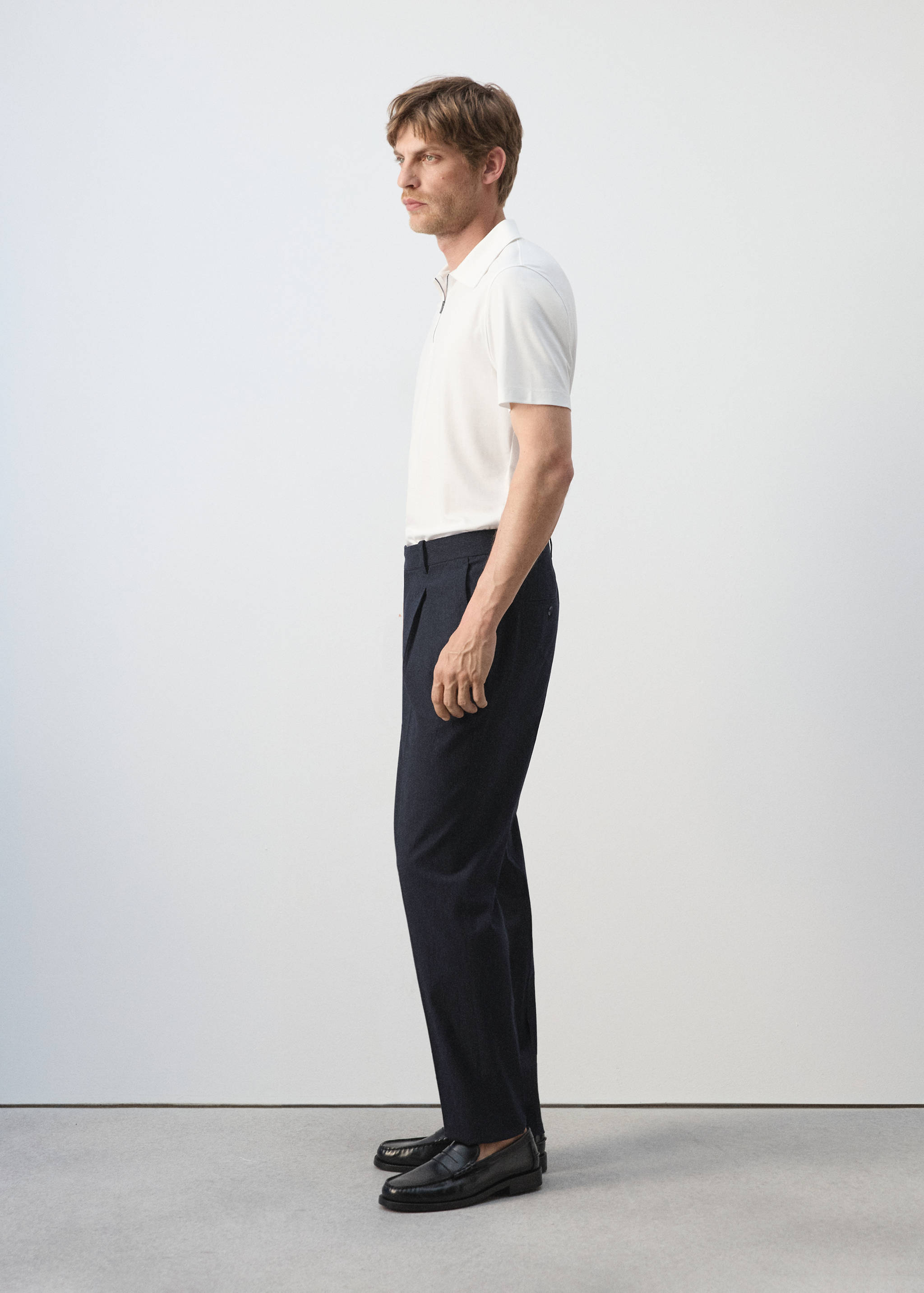 Calças slim fit de mistura de algodão e liocel - Pormenor do artigo 2