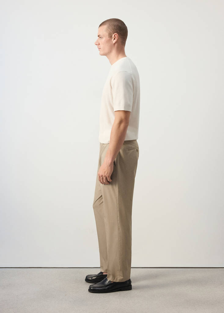 Regular fit trousers in a lyocell-cotton blend — Brown