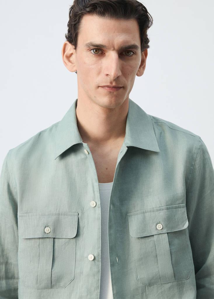 Regular-fit 100% linen overshirt — Emerald Green