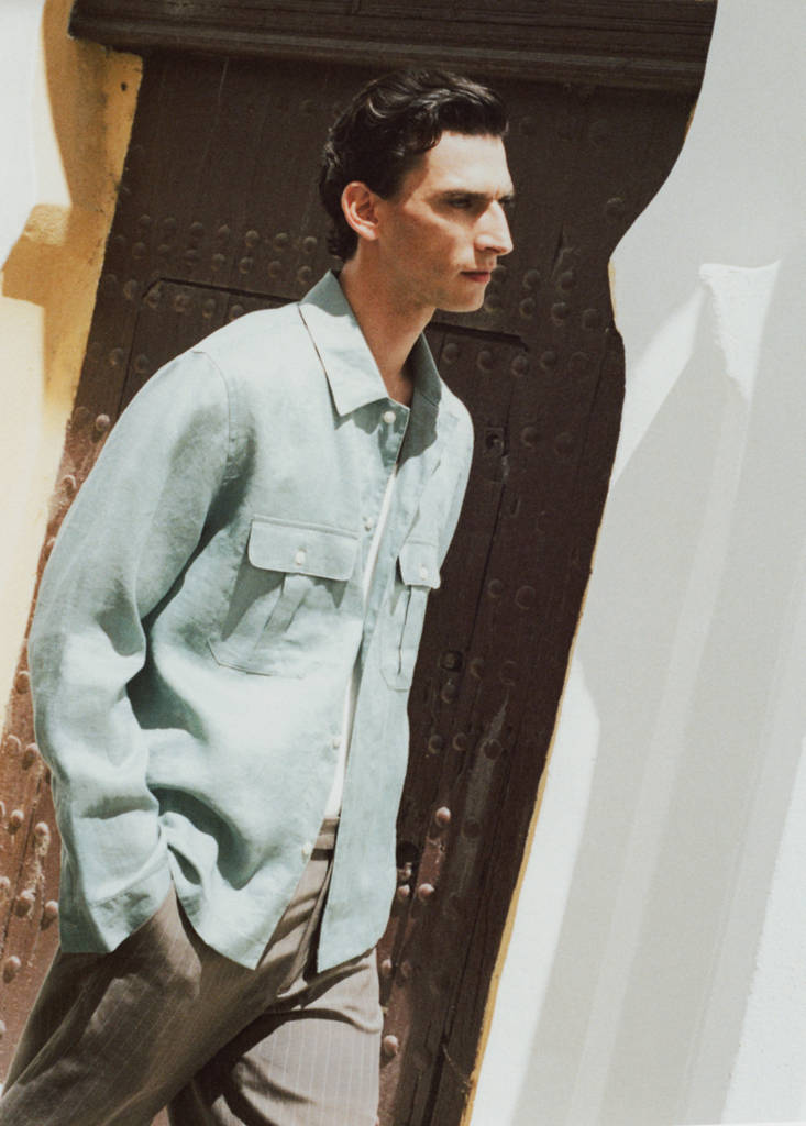 Regular-fit 100% linen overshirt — Emerald Green
