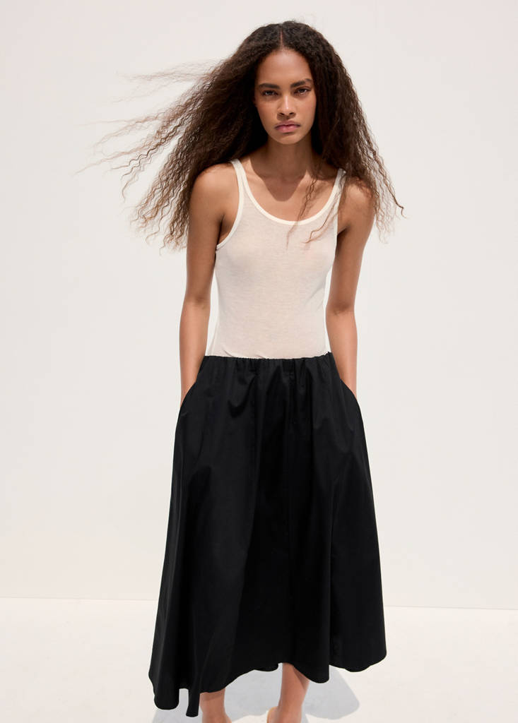 Flared cotton skirt — Black