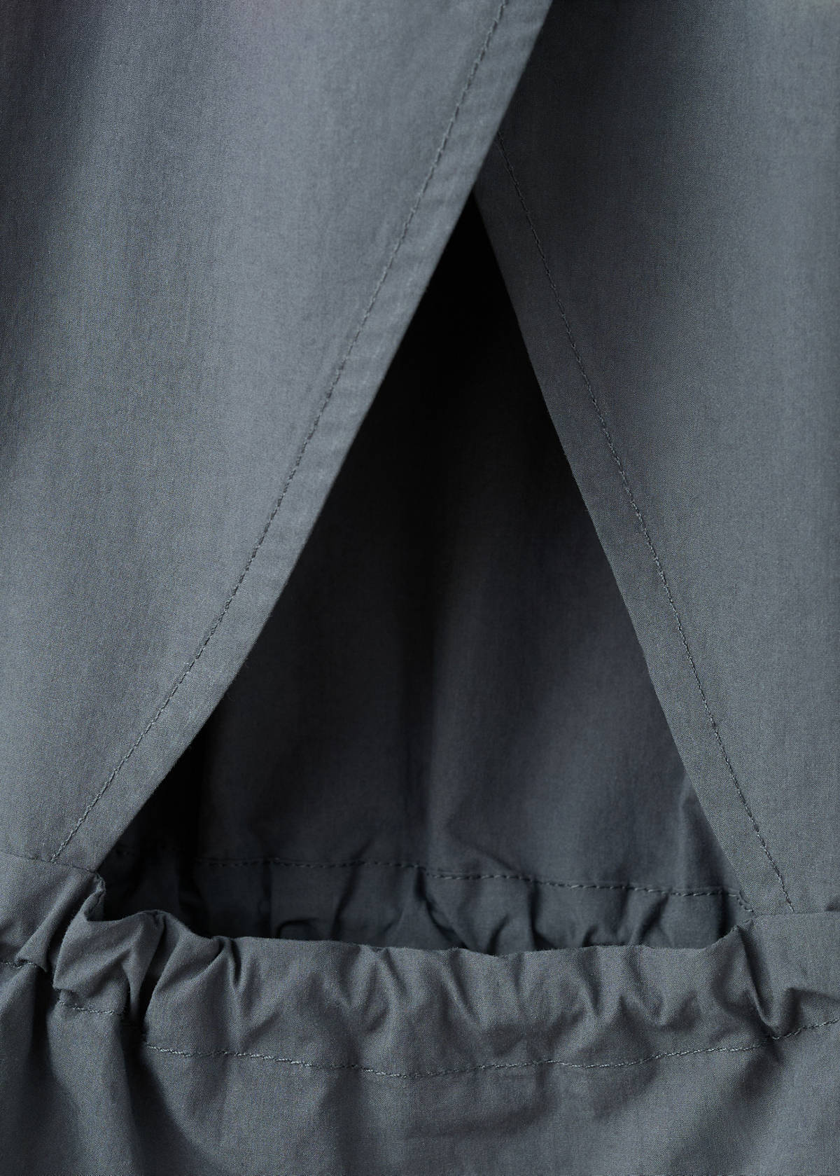 Halter blouse with gathered sides — Charcoal
