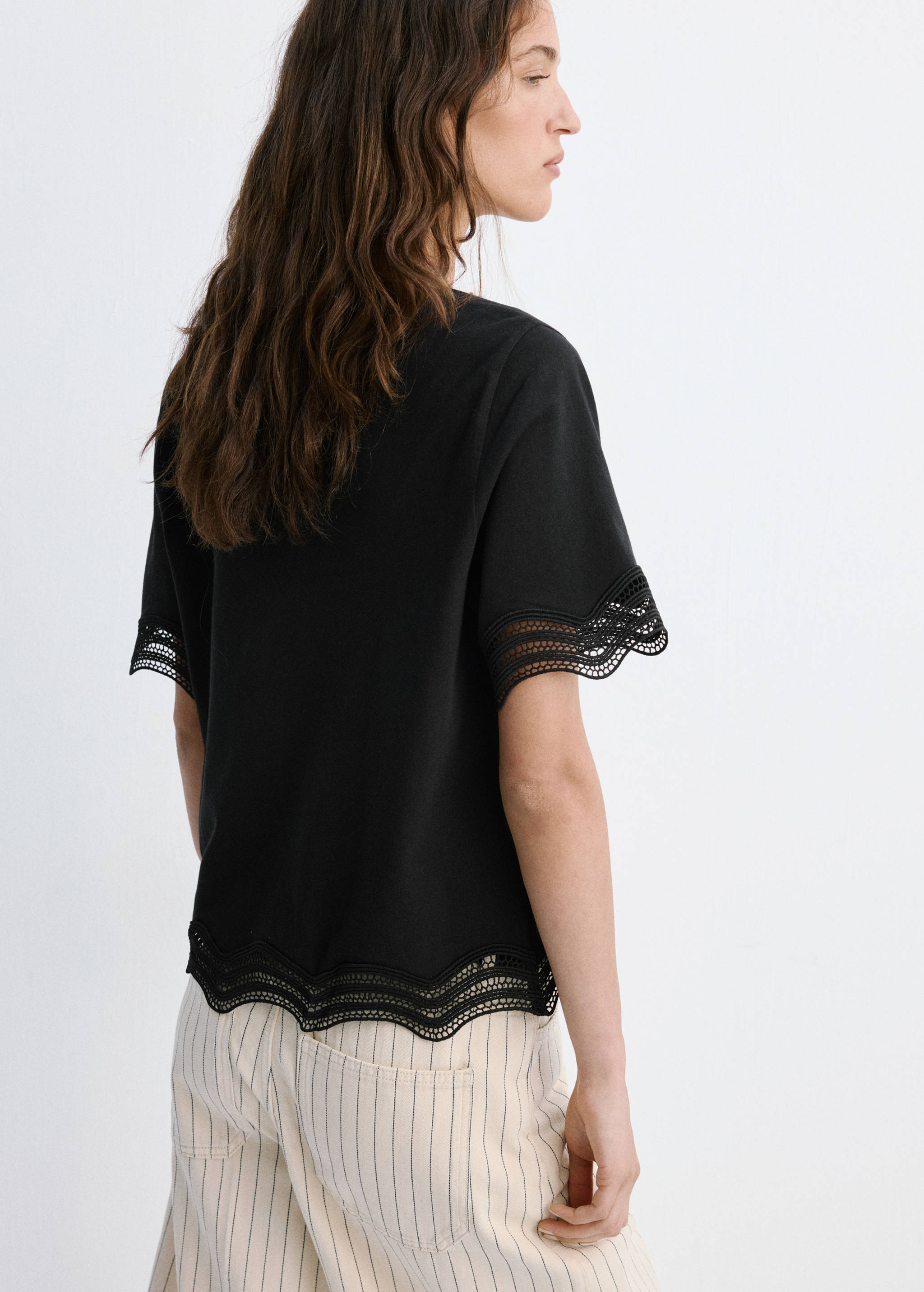 Cotton t-shirt with openwork embroidered detail - Reverse of the article