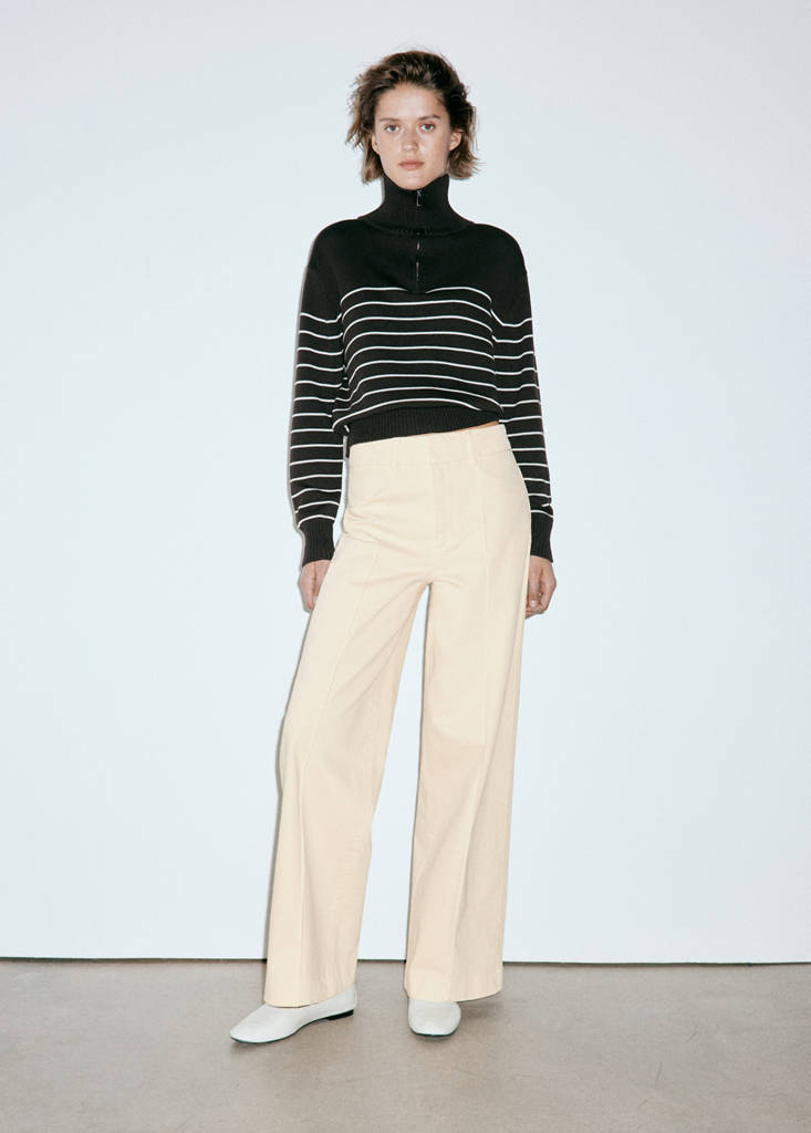 High-waisted wide leg jeans with stitching — Vanilla