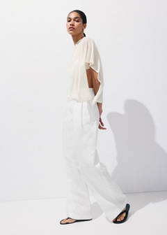 Asymmetrical knitted cape — Off White 2