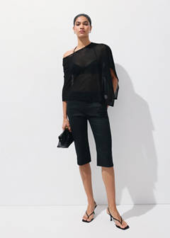 Asymmetrical knitted cape — Black 2