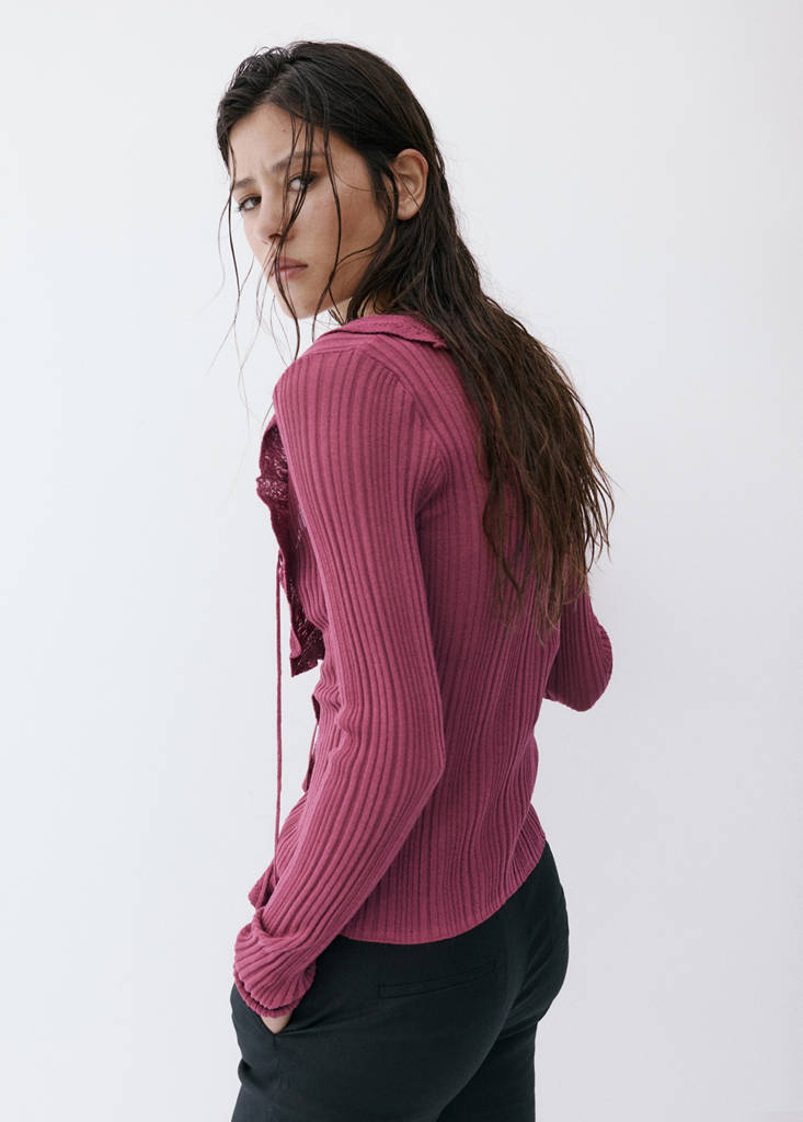 Textured knit cardigan with frill detail — Wine