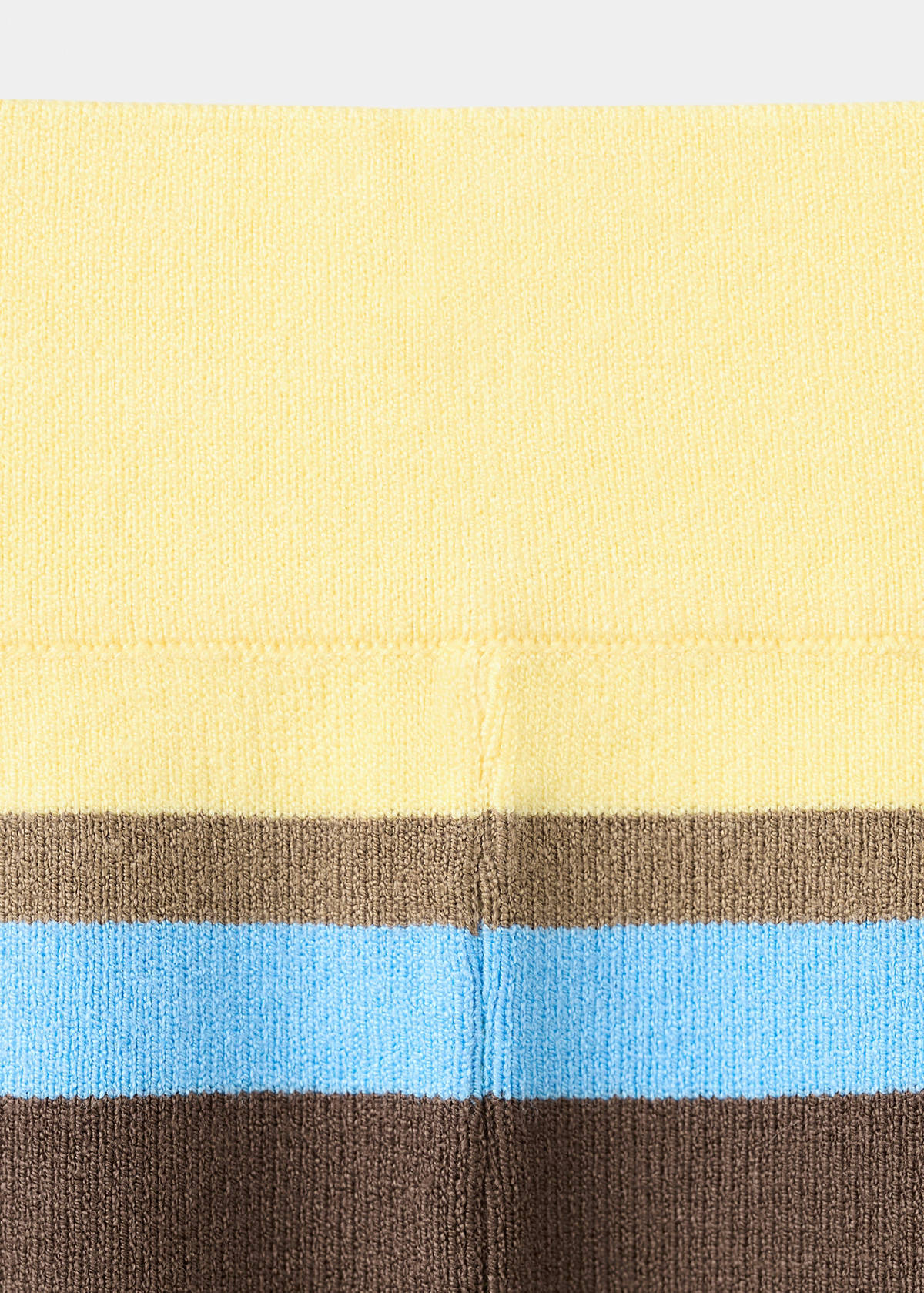 Striped knitted shorts — Pastel Yellow