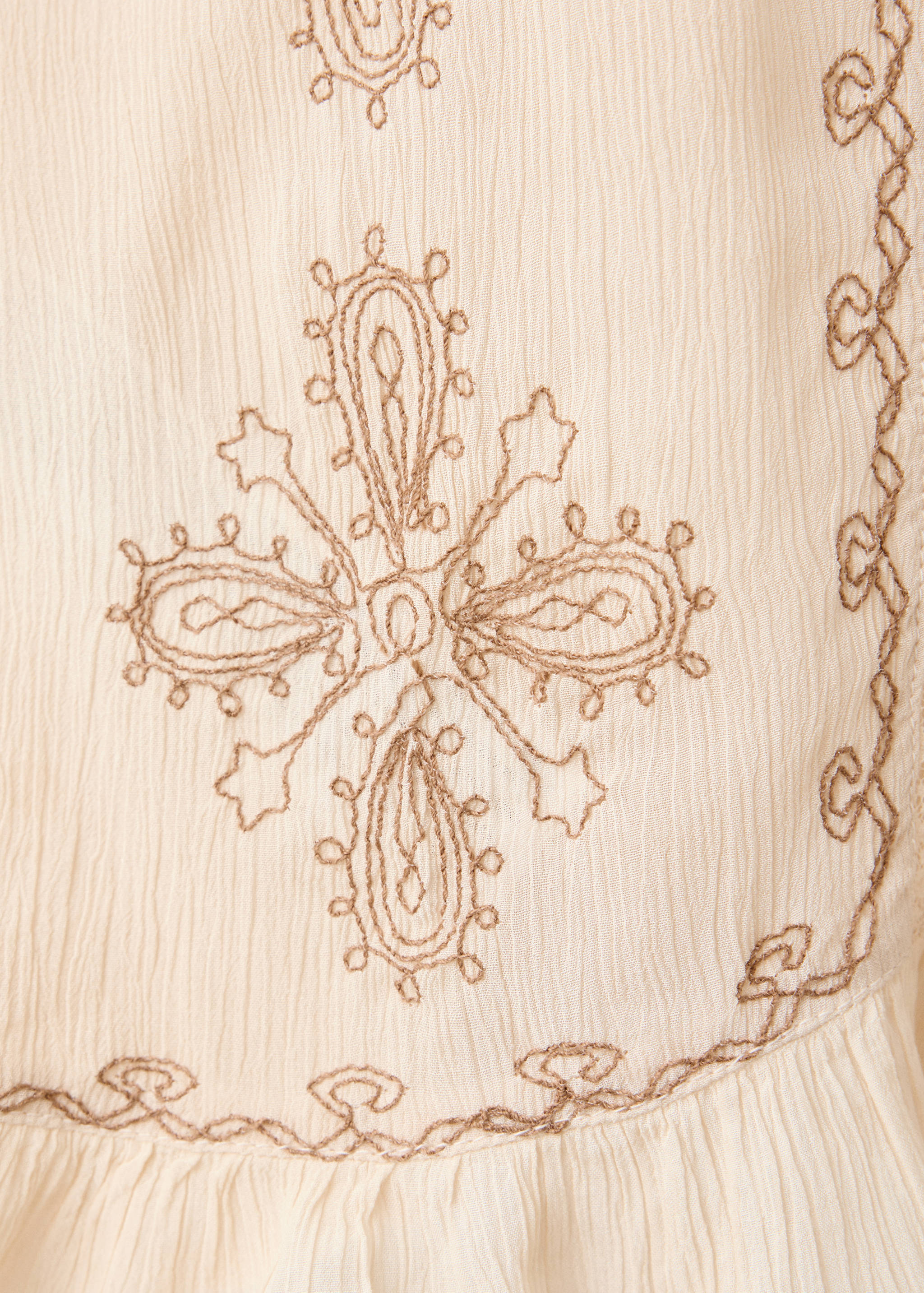 Top bambula detalles bordados - Detalle del artículo 8