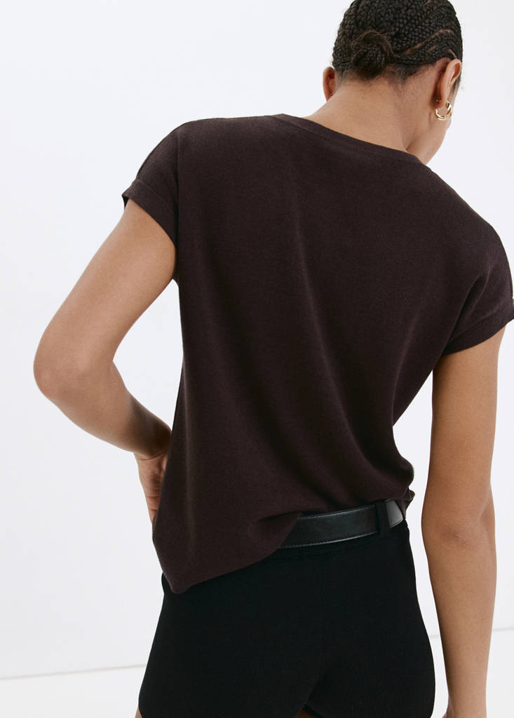Short-sleeve knitted t-shirt — Brown