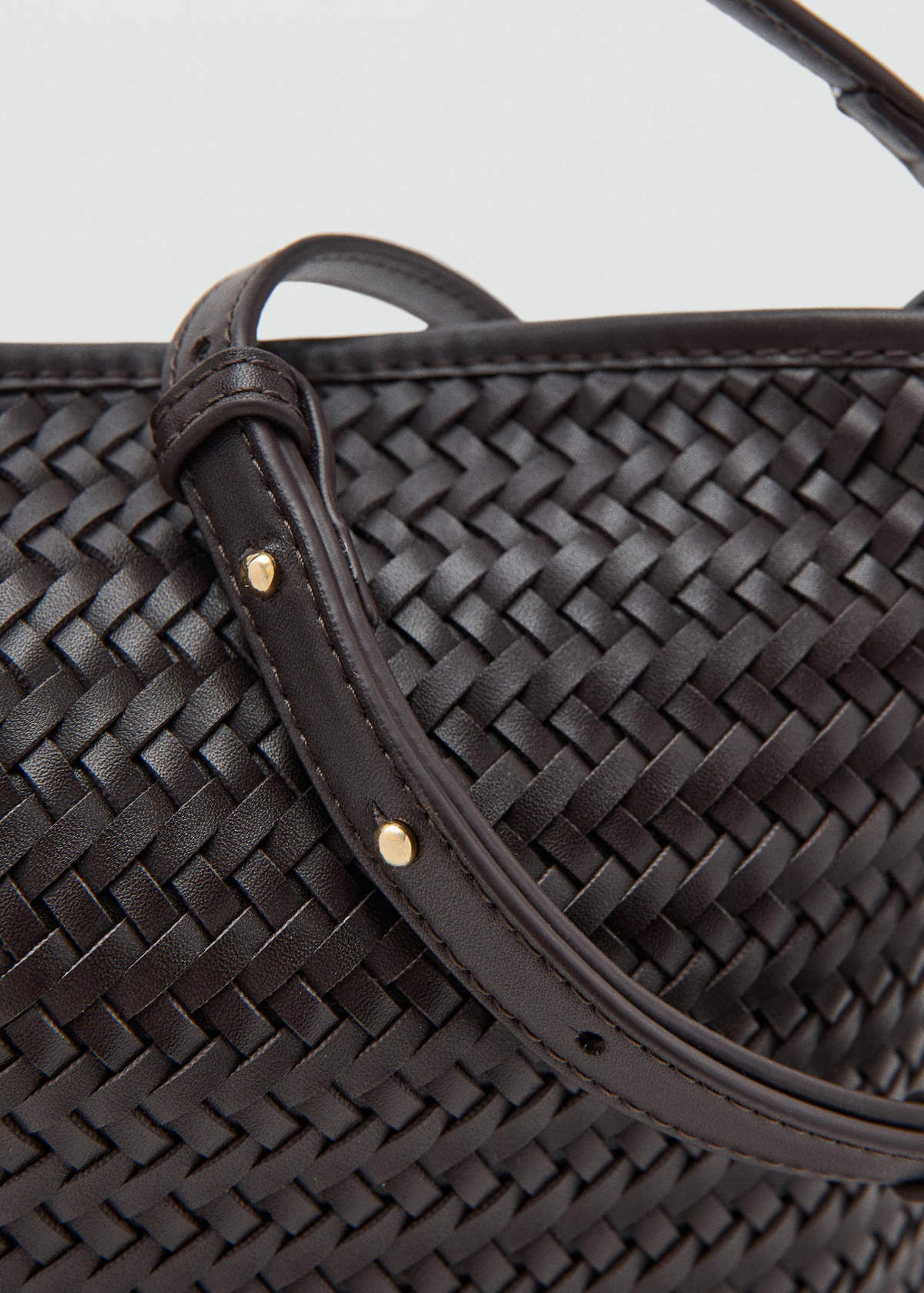 Small braided bucket bag — Chocolate