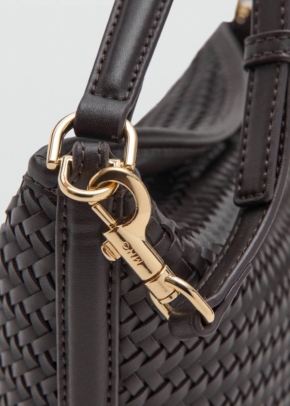 Small braided bucket bag — Chocolate