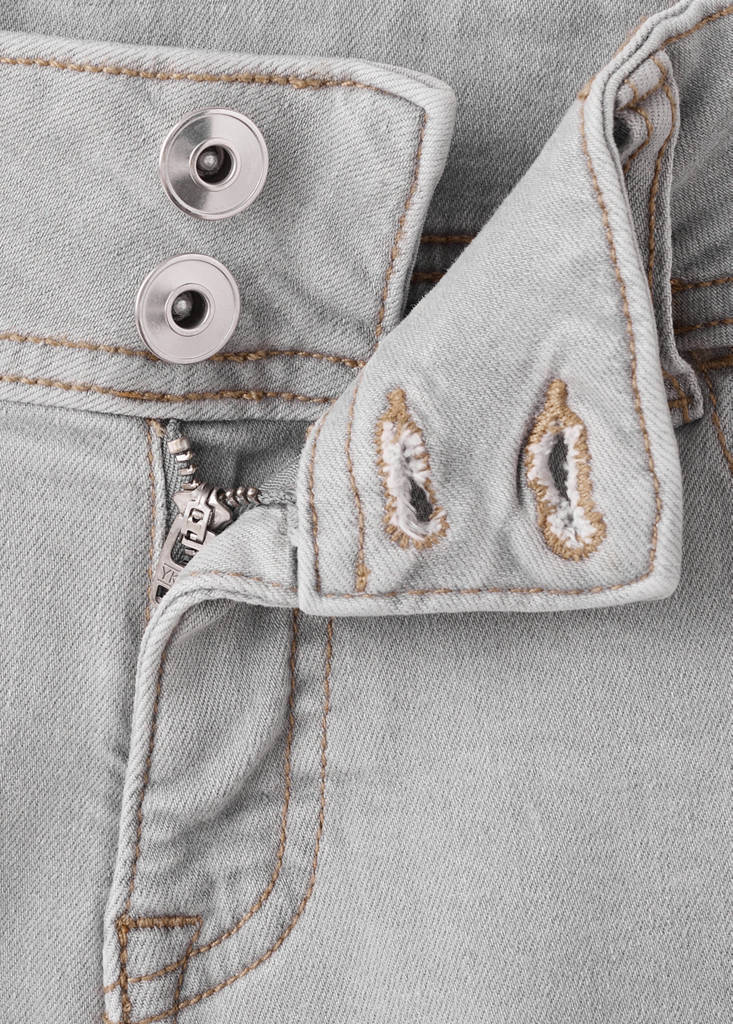 Relaxed shorts with contrast stitching — Denim Grey