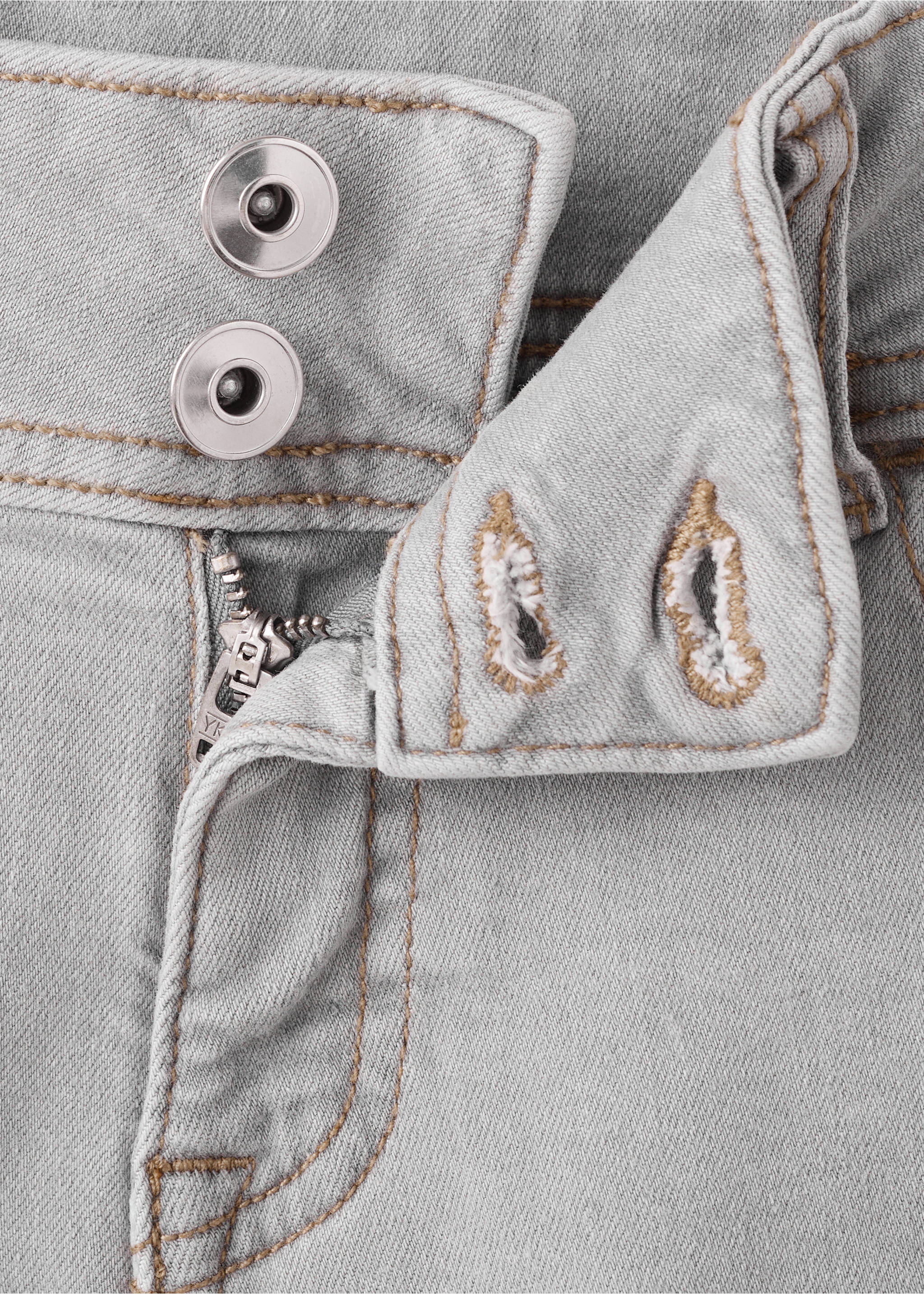 Low-waist mini shorts - Details of the article 8, Denim Grey. Ref: 37041410-00.