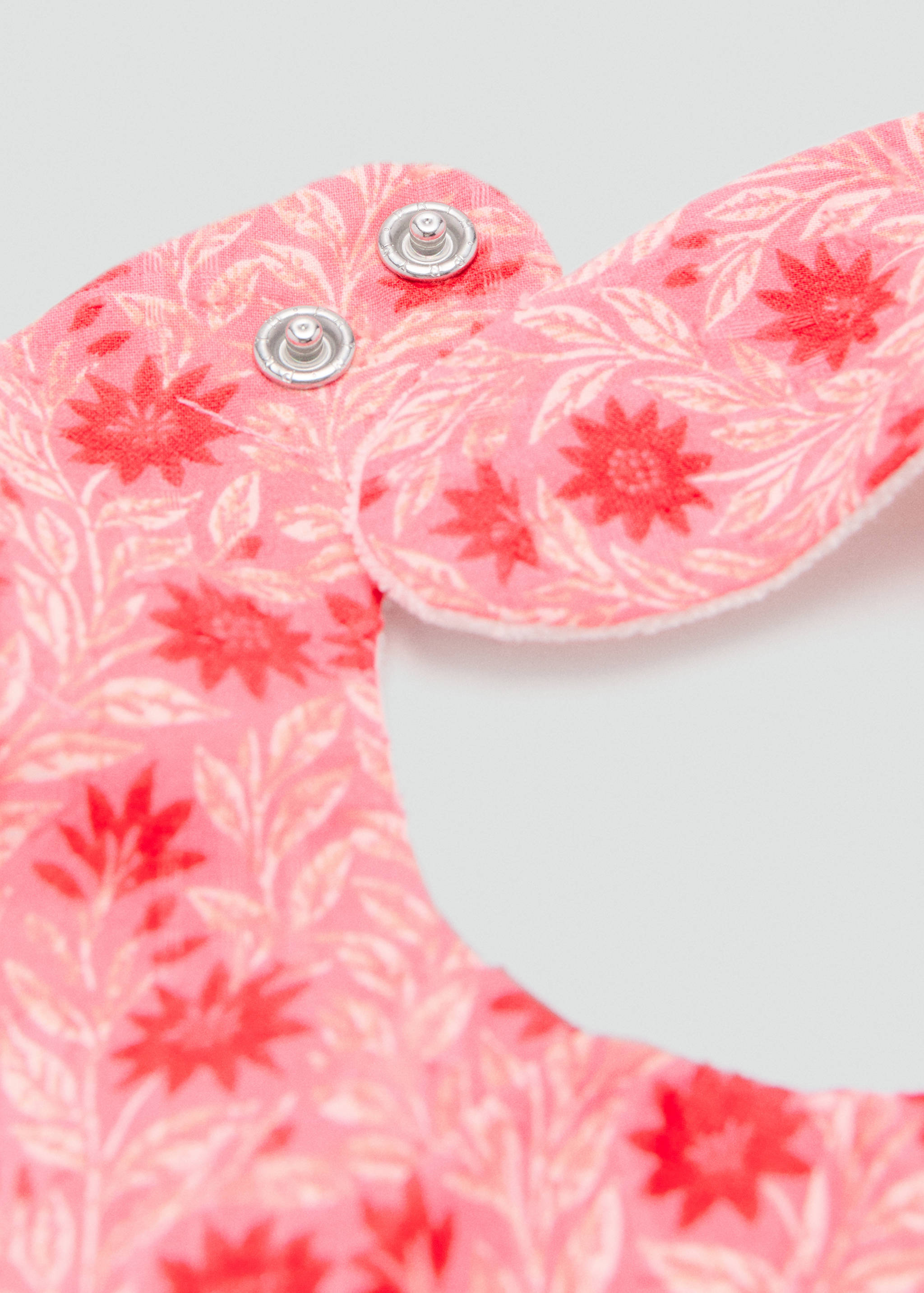 Cotton floral bib - Medium plane