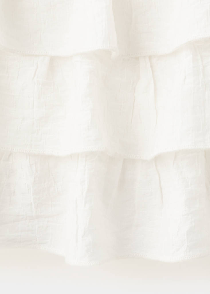 Ruffled short skirt — Off White