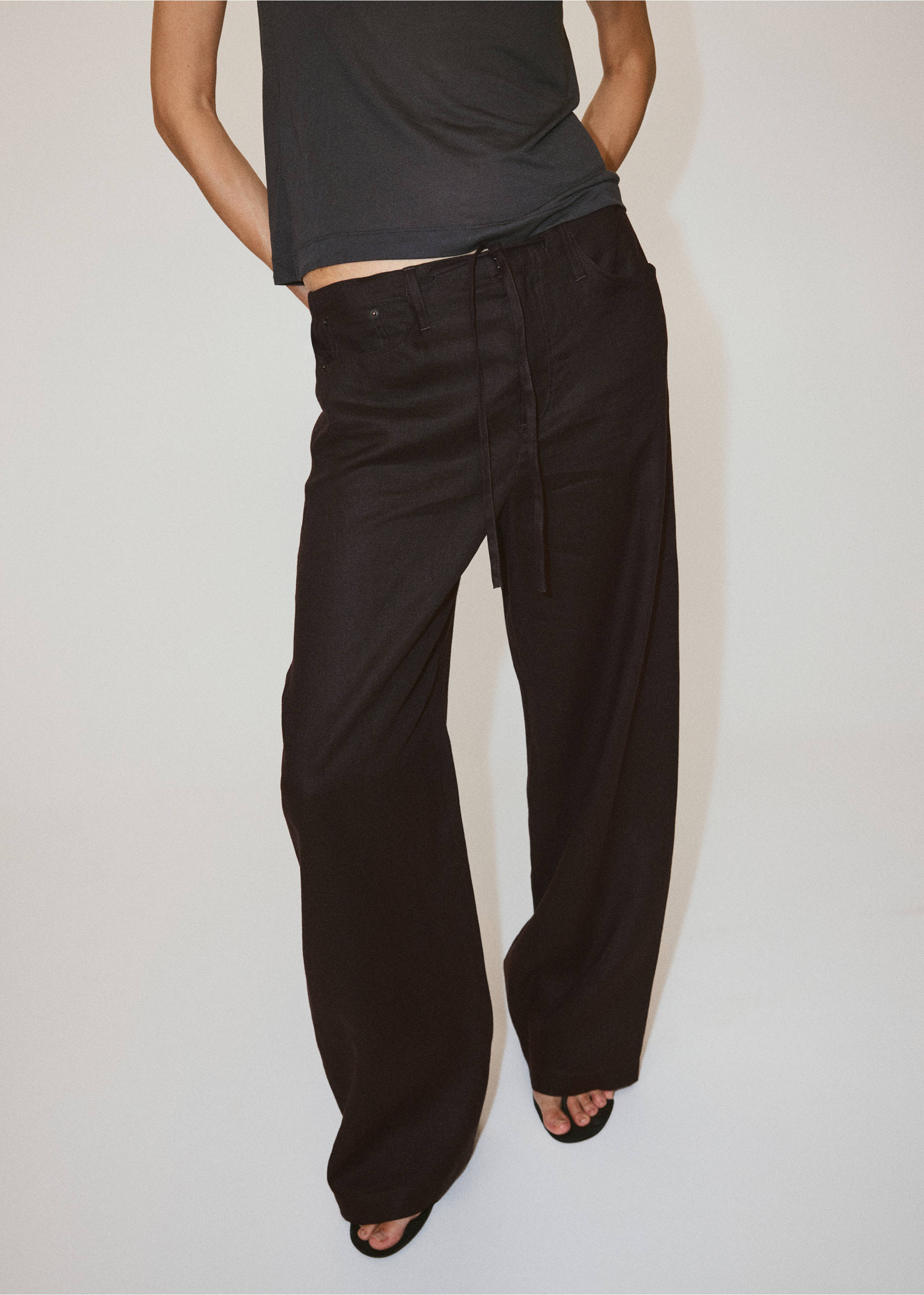 Bow linen trousers - Medium plane, Chocolate. Ref: 37041438-00.
