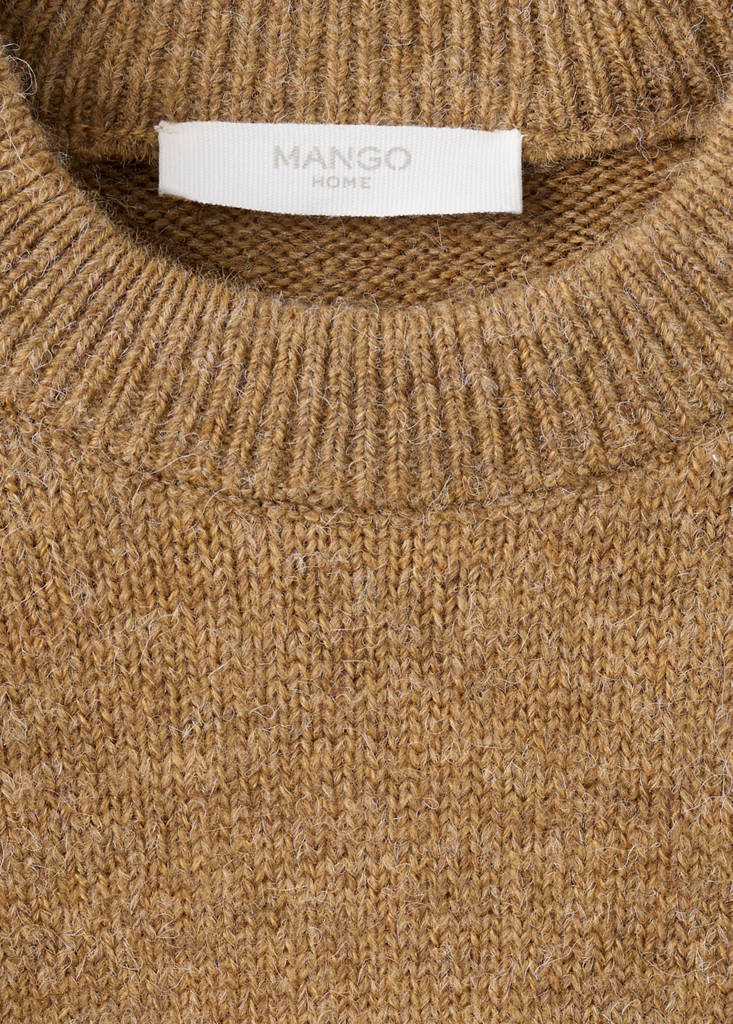 Round-neck knitted sweater — Brown