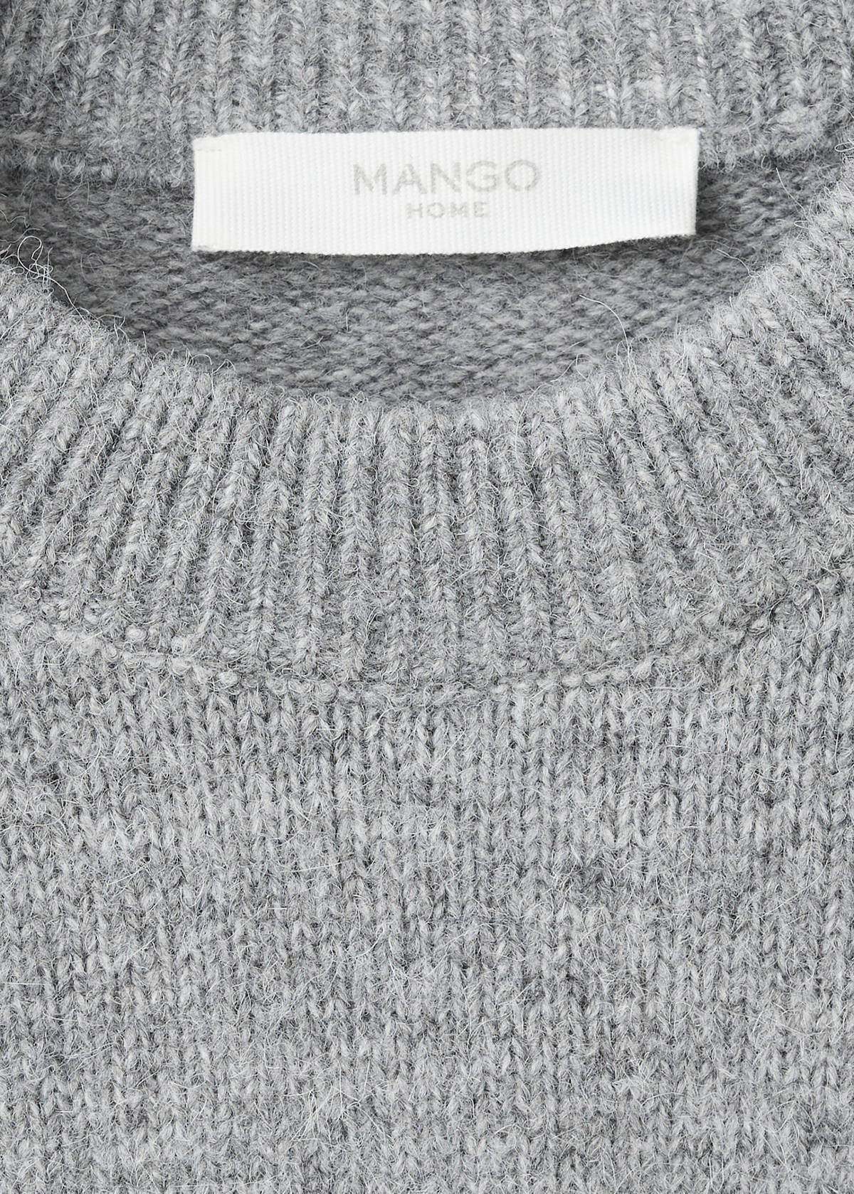 Round-neck knitted sweater — Grey