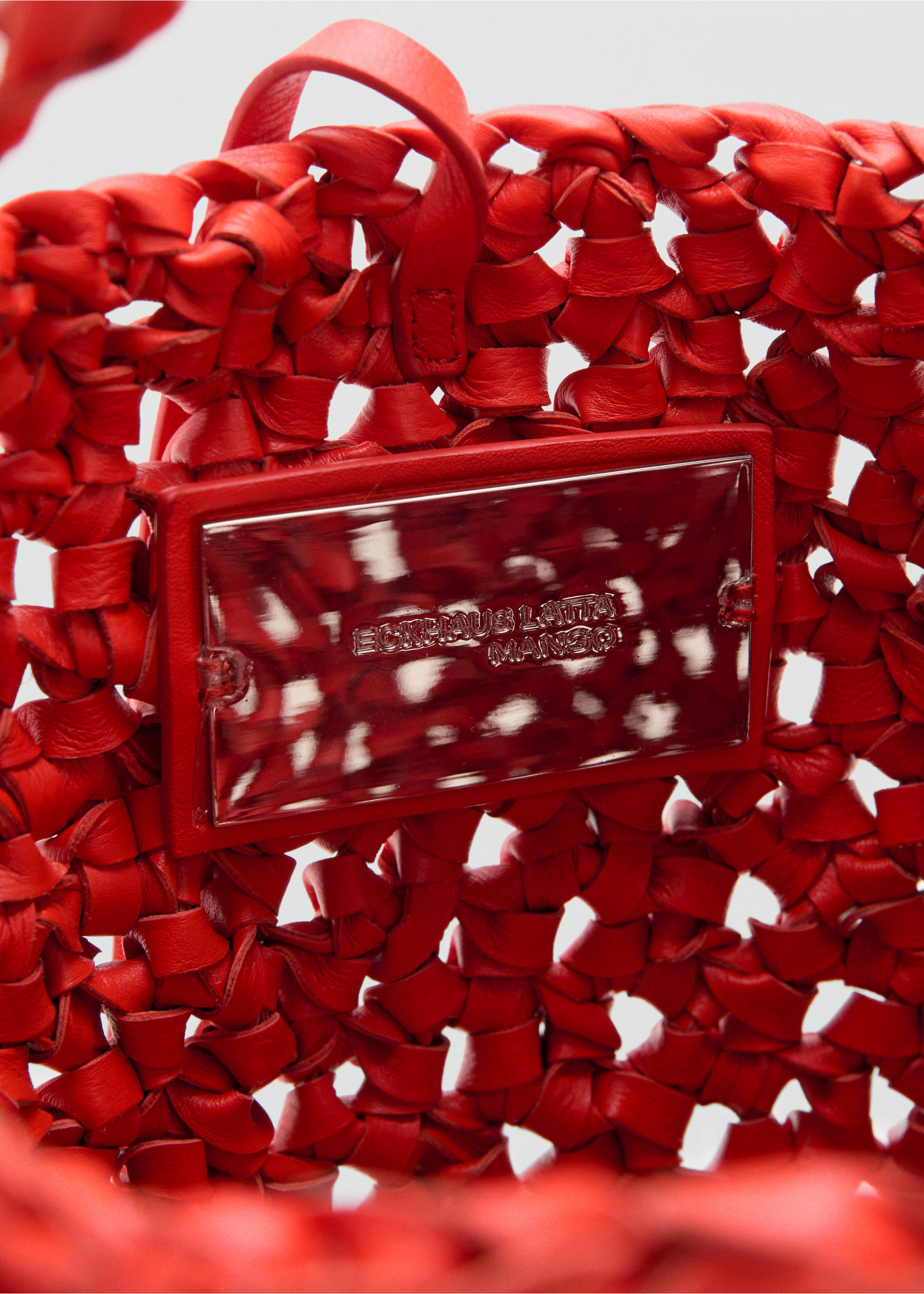 Braided leather handbag - Details of the article 3, Red. Ref: 37041445-00.