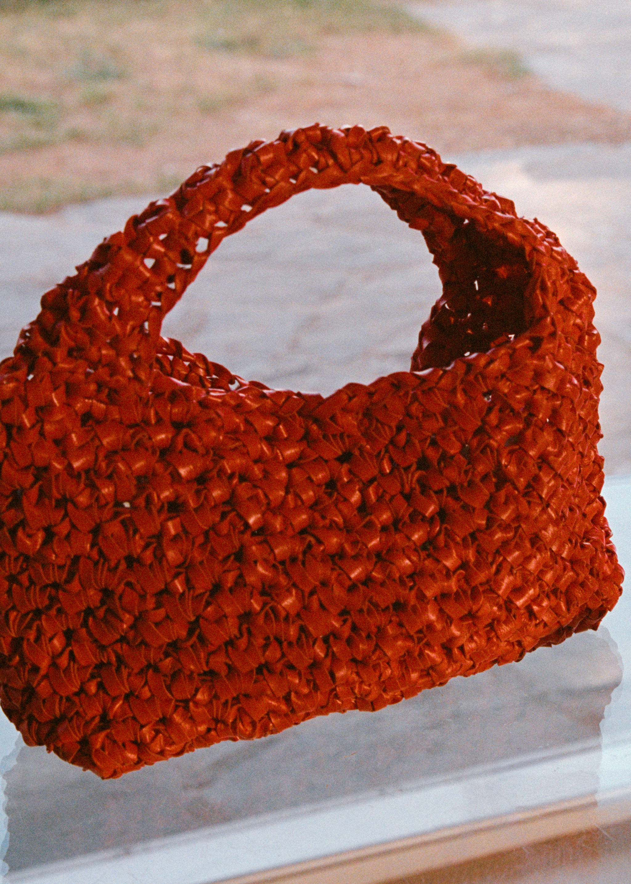 Bossa de mà handmade pell trenada - Pla general