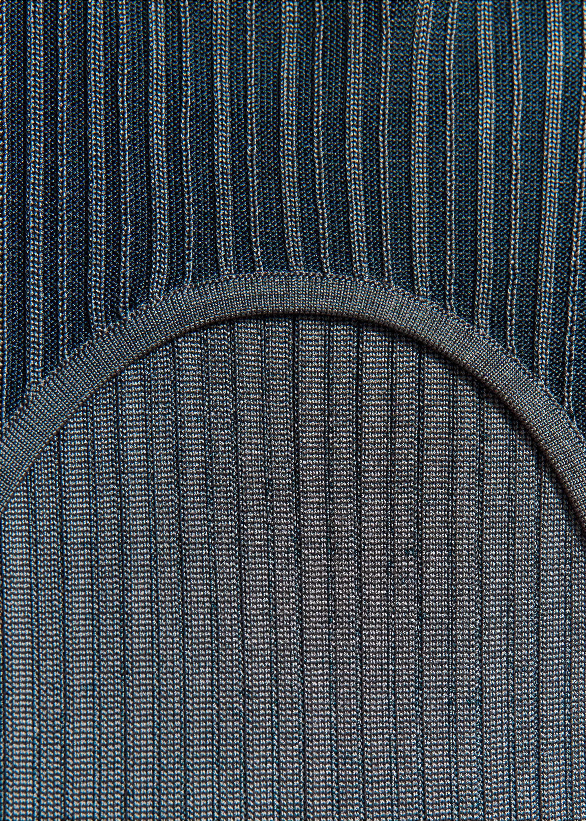 Top court semi-transparent - Détail de l'article 8, Bleu foncé. Ref: 37041446-00.
