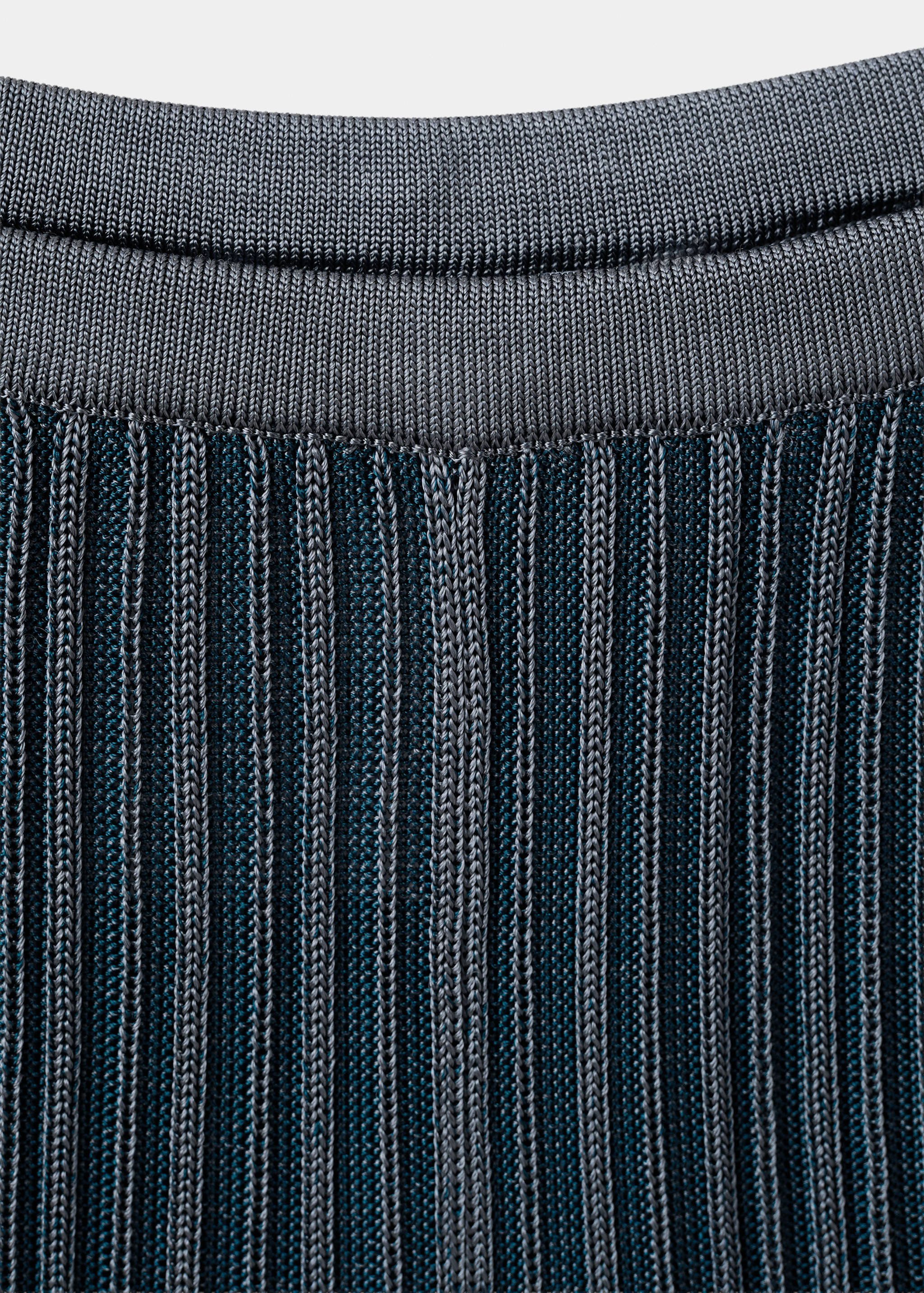 Textured striped knit trousers - Details of the article 8