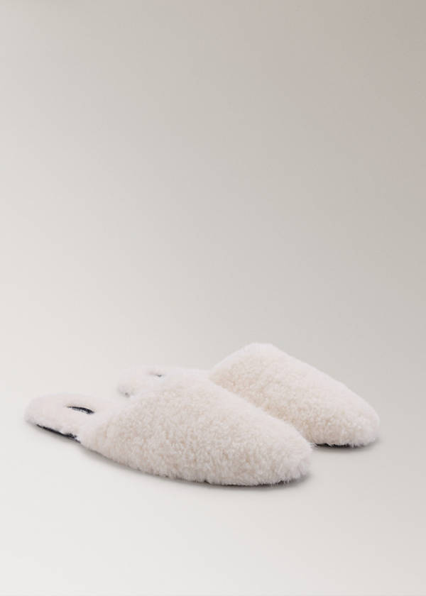 Shearling sneakers with a rounded toe — Ecru