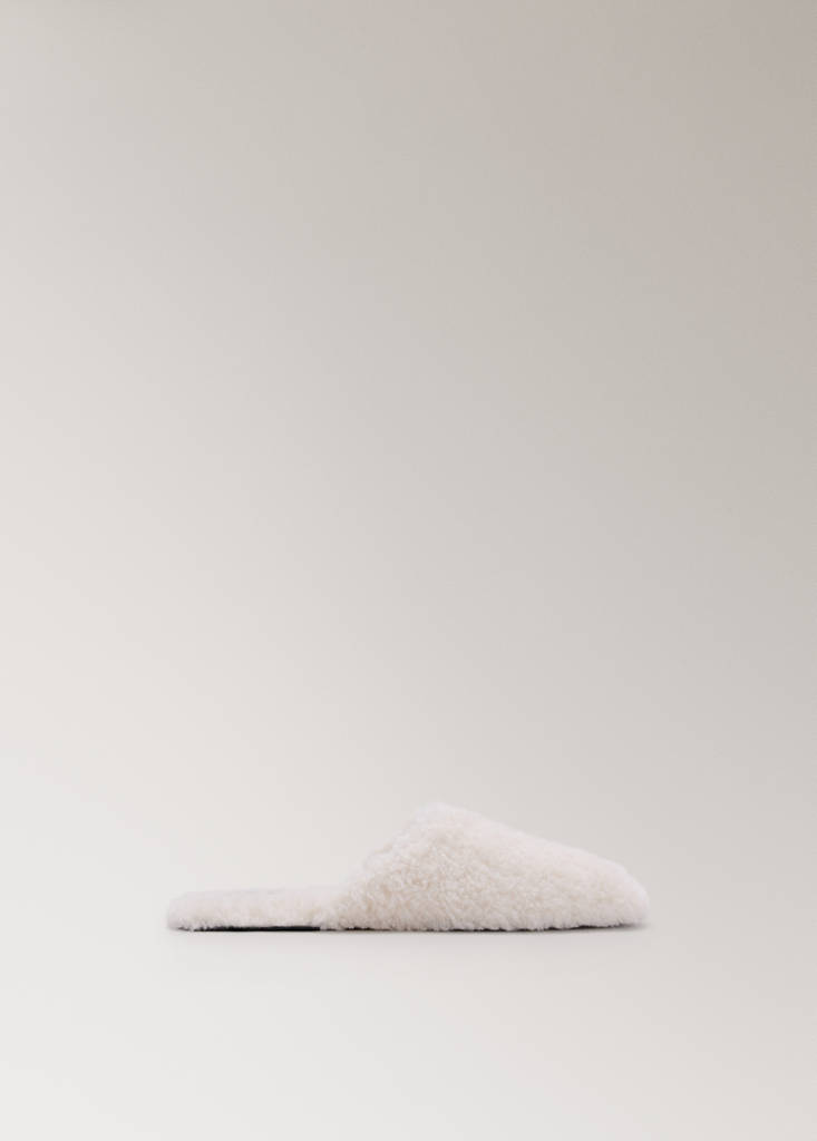 Shearling sneakers with a rounded toe — Ecru