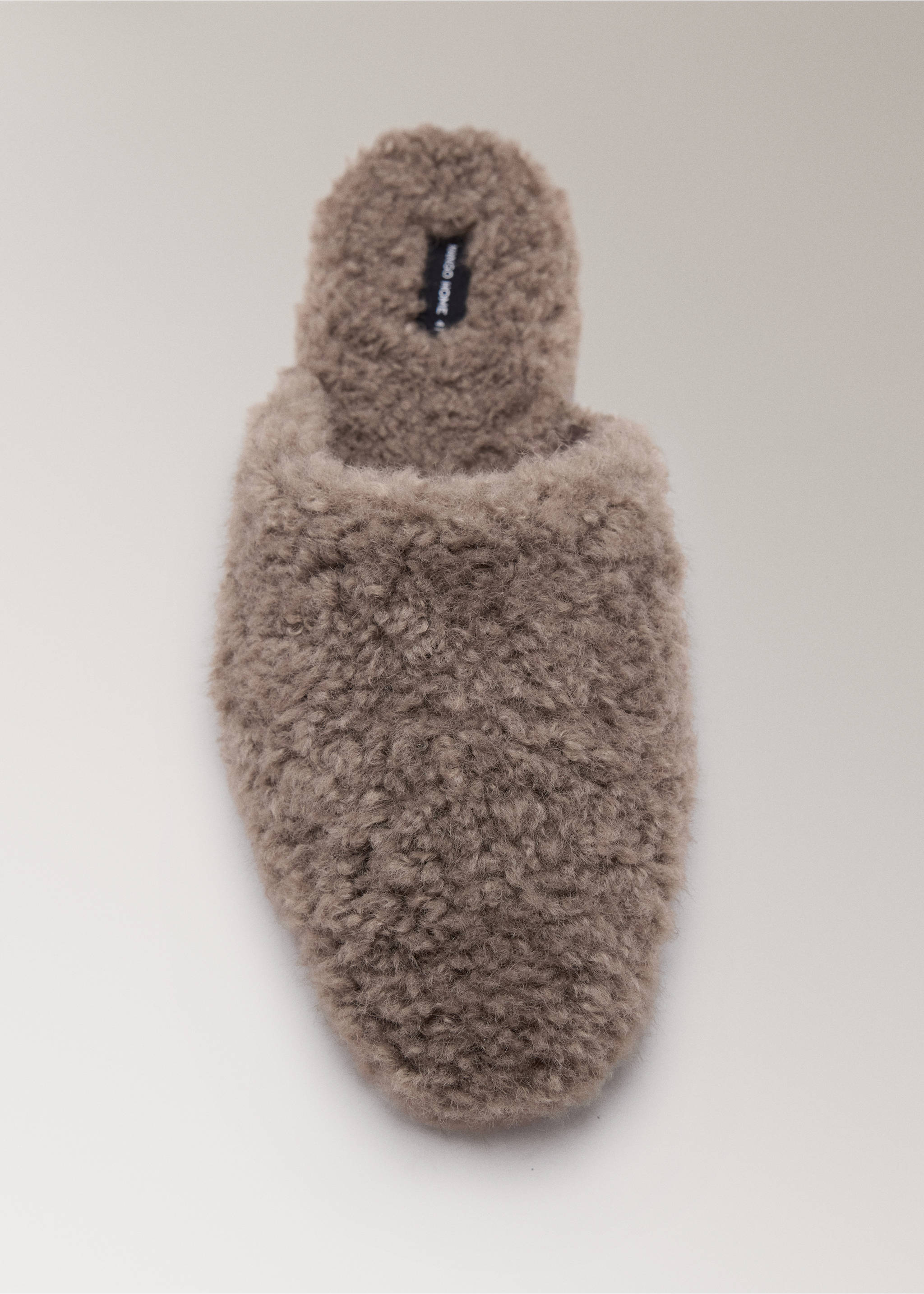Shearling sneakers with a rounded toe - Details of the article 2, Medium Brown. Ref: 37041451-00.