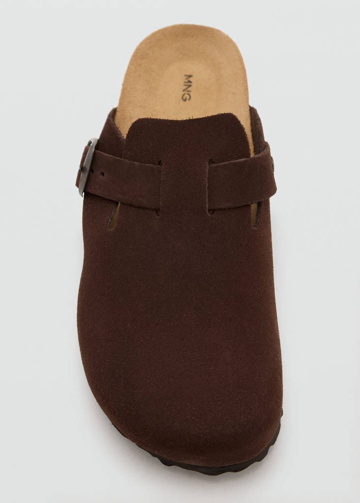 Leather clogs with buckle — Chocolate