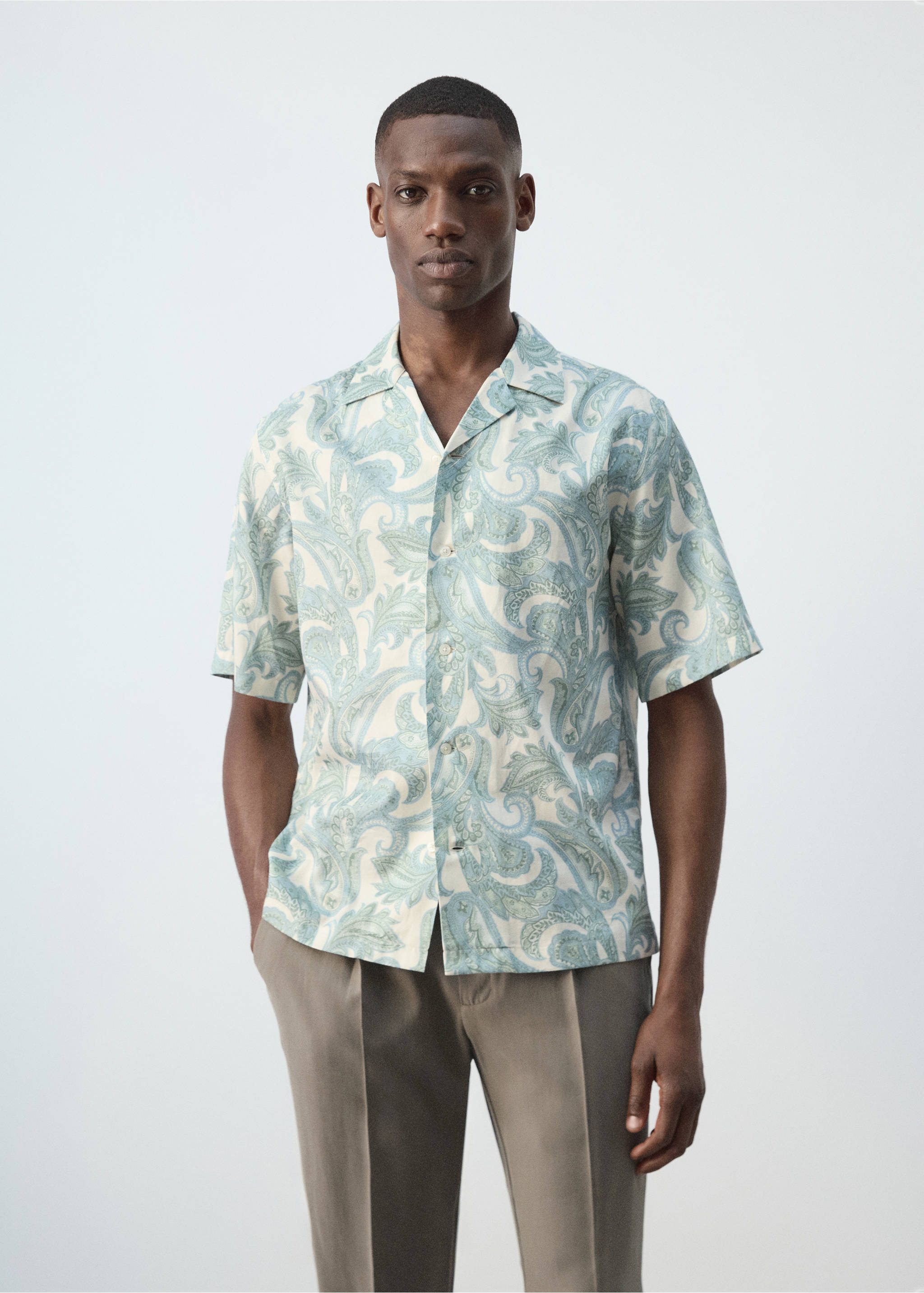 Bowling collar cotton shirt - Medium plane, Pastel Green. Ref: 37041459-00.