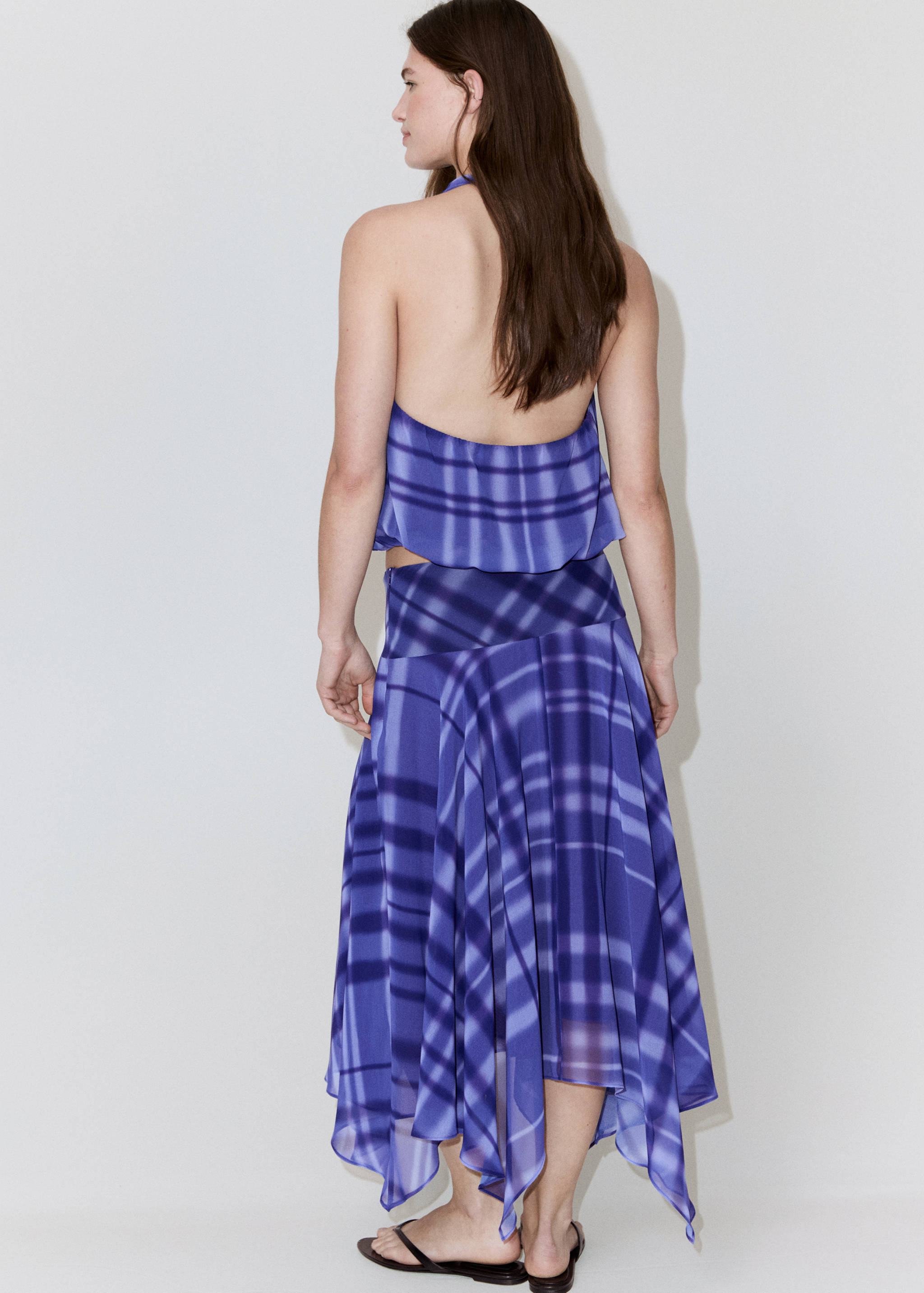 Halter-neck printed top - Reverse of the article