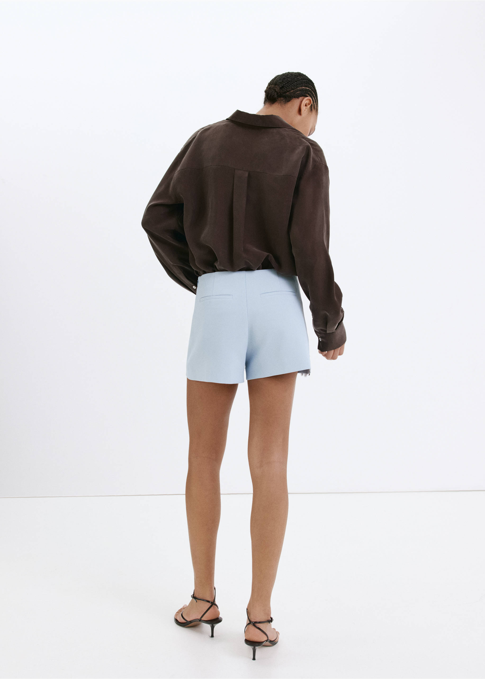Straight shorts with lace detail - Reverse of the article, Sky Blue. Ref: 37041467-00.