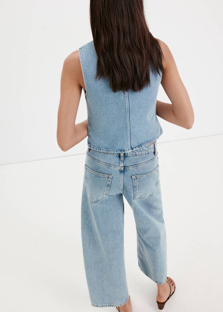 Toggle denim top with frogs — Medium Blue