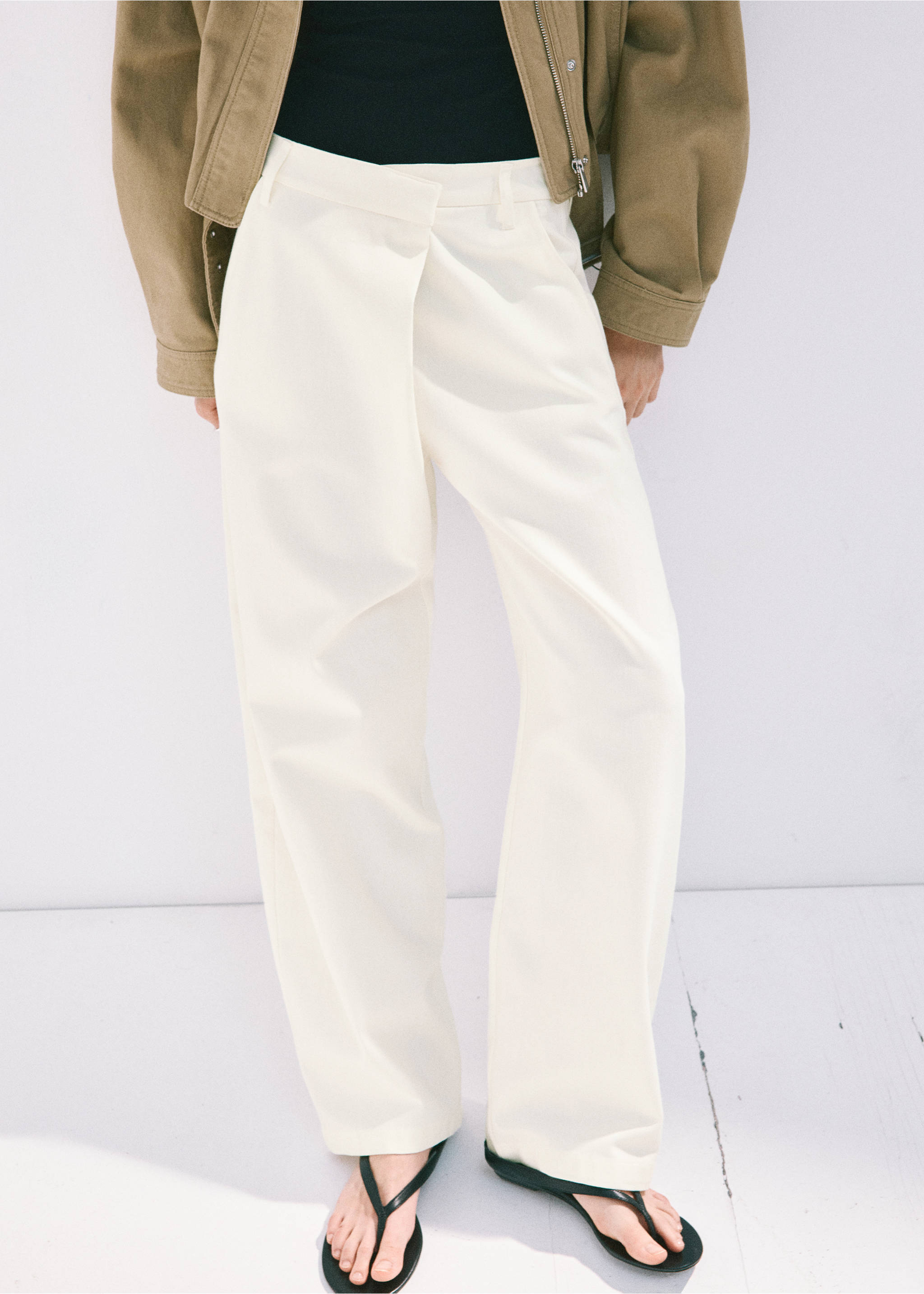 Pantalon en coton asymétrique - Plan moyen, Blanc. Ref: 37041472-00.