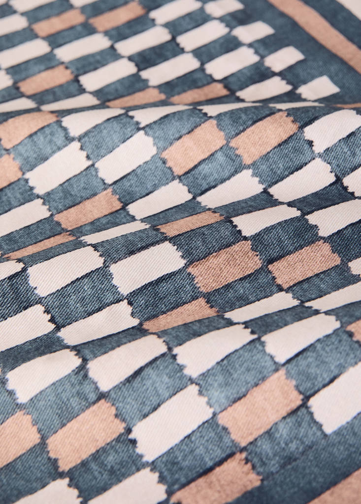 Printed resin-coated cotton tablecloth with check pattern for 6 to 8 people — Pastel Green