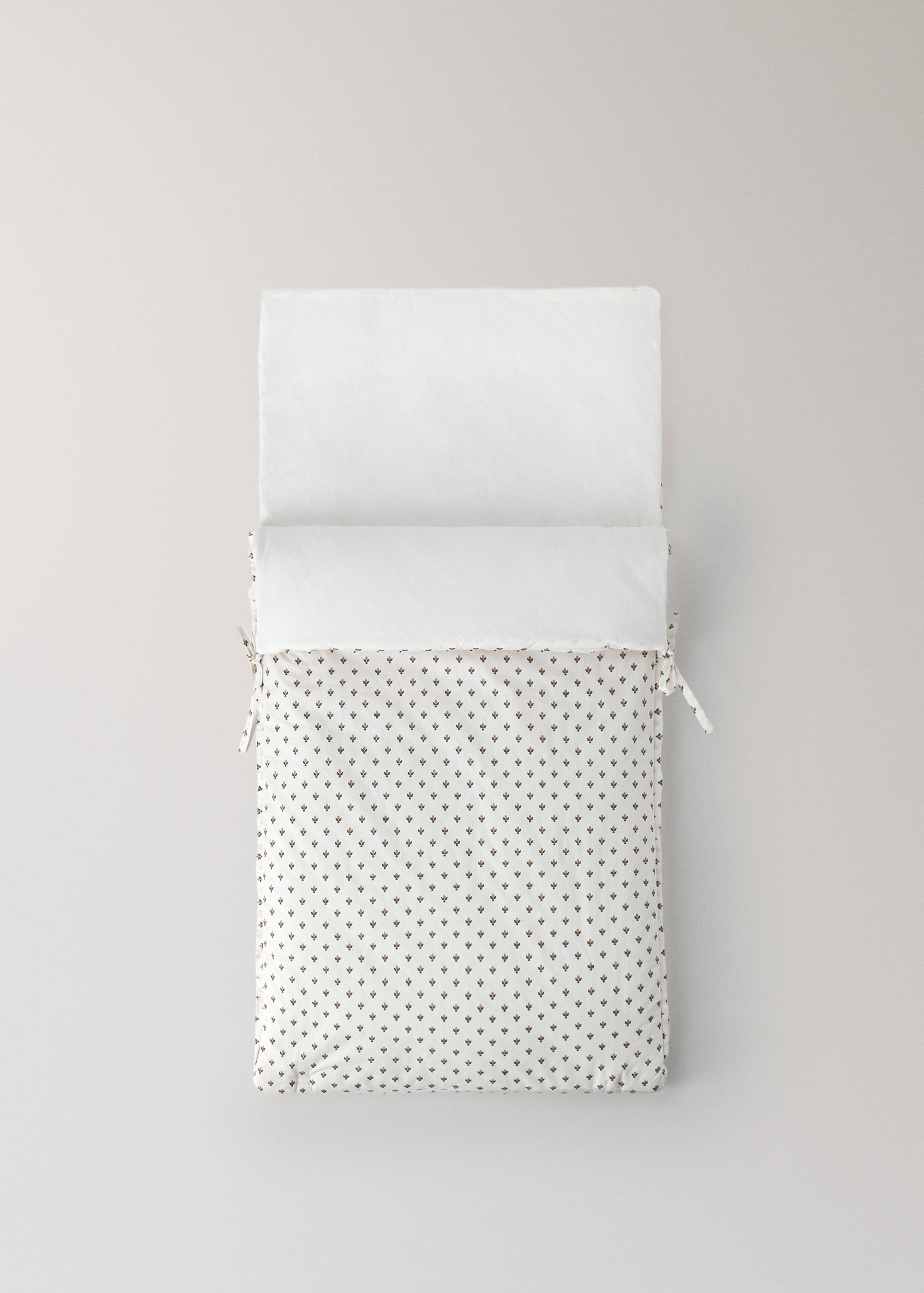 Printed cotton carry bag for baby walks - Article without model
