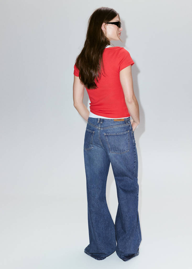 Two-tone contrast T-shirt — Red