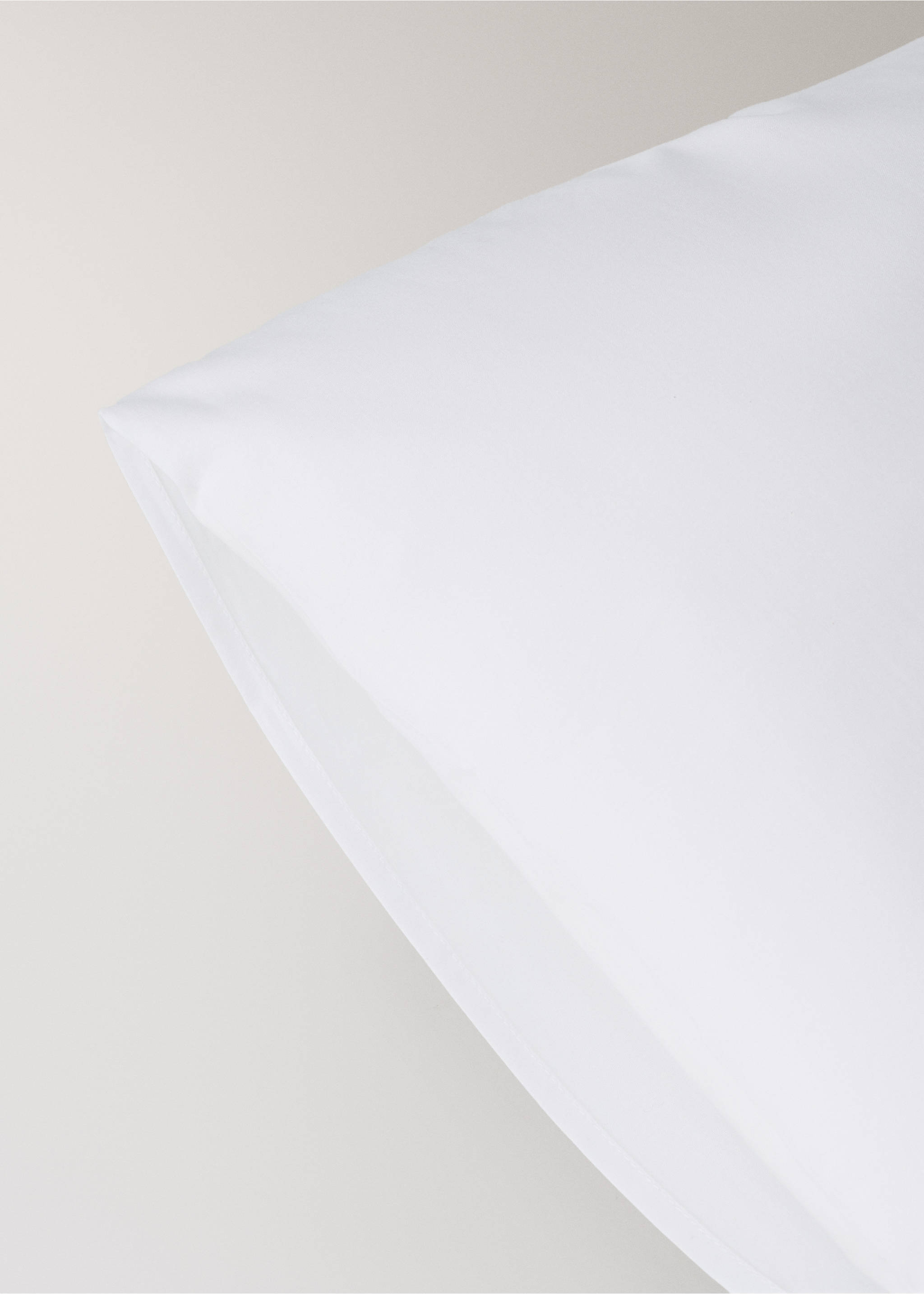 Kopfkissenbezug für Babybett aus 100 % Baumwolle mit Stickdetail - Detail des Artikels 1, Mittelbraun. Ref: 37041497-00.