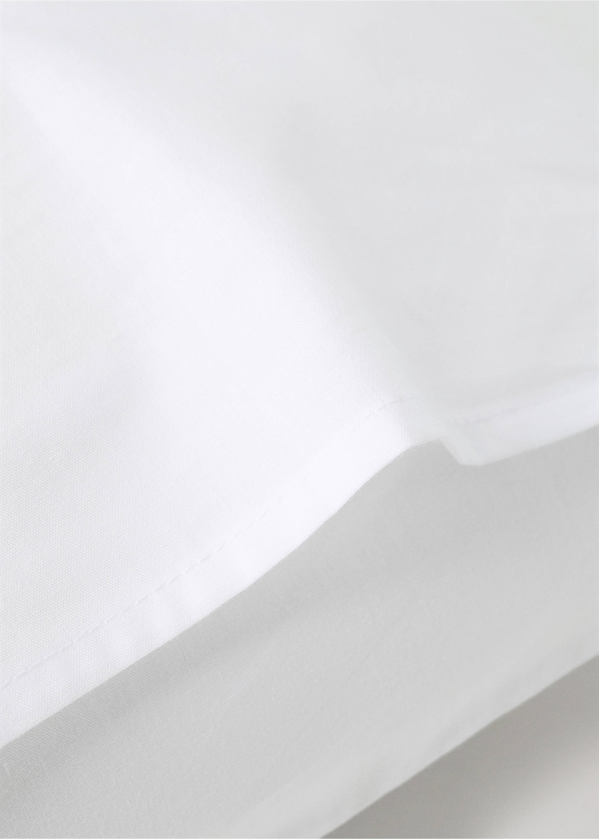 Kopfkissenbezug für Babybett aus 100 % Baumwolle mit Stickdetail - Detail des Artikels 2, Mittelbraun. Ref: 37041497-00.