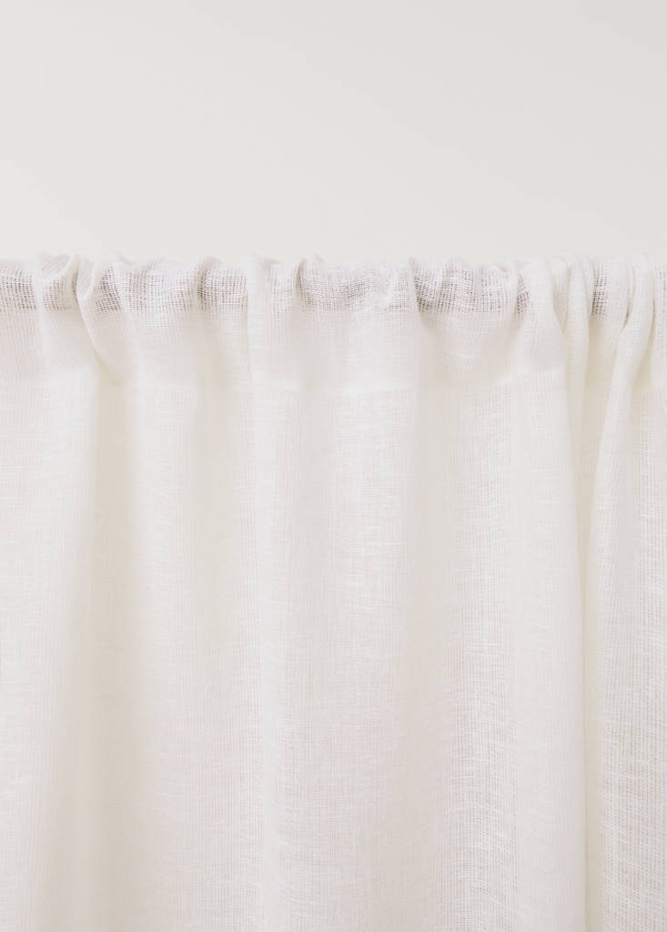 Linen curtain with structured weave, low opacity — Ecru
