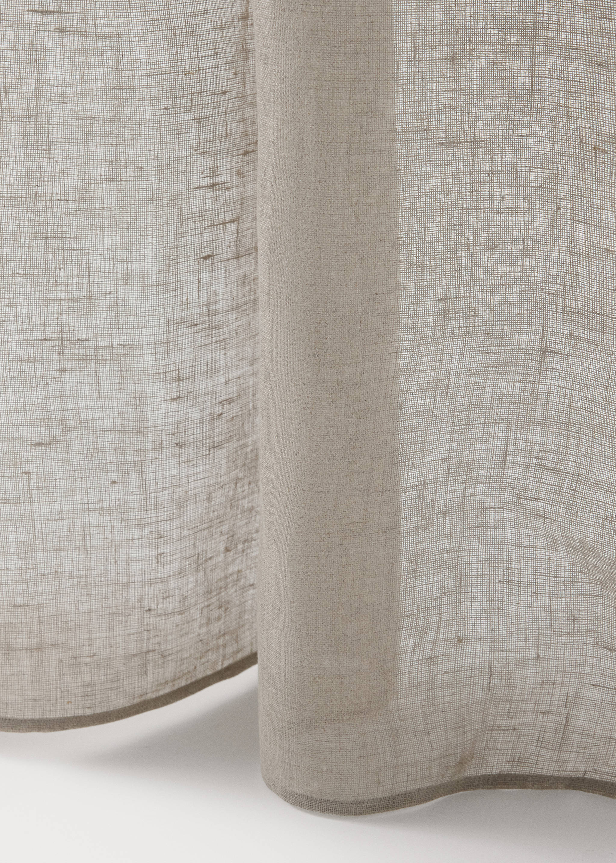 Linen curtain with structured weave, low opacity - Details of the article 3