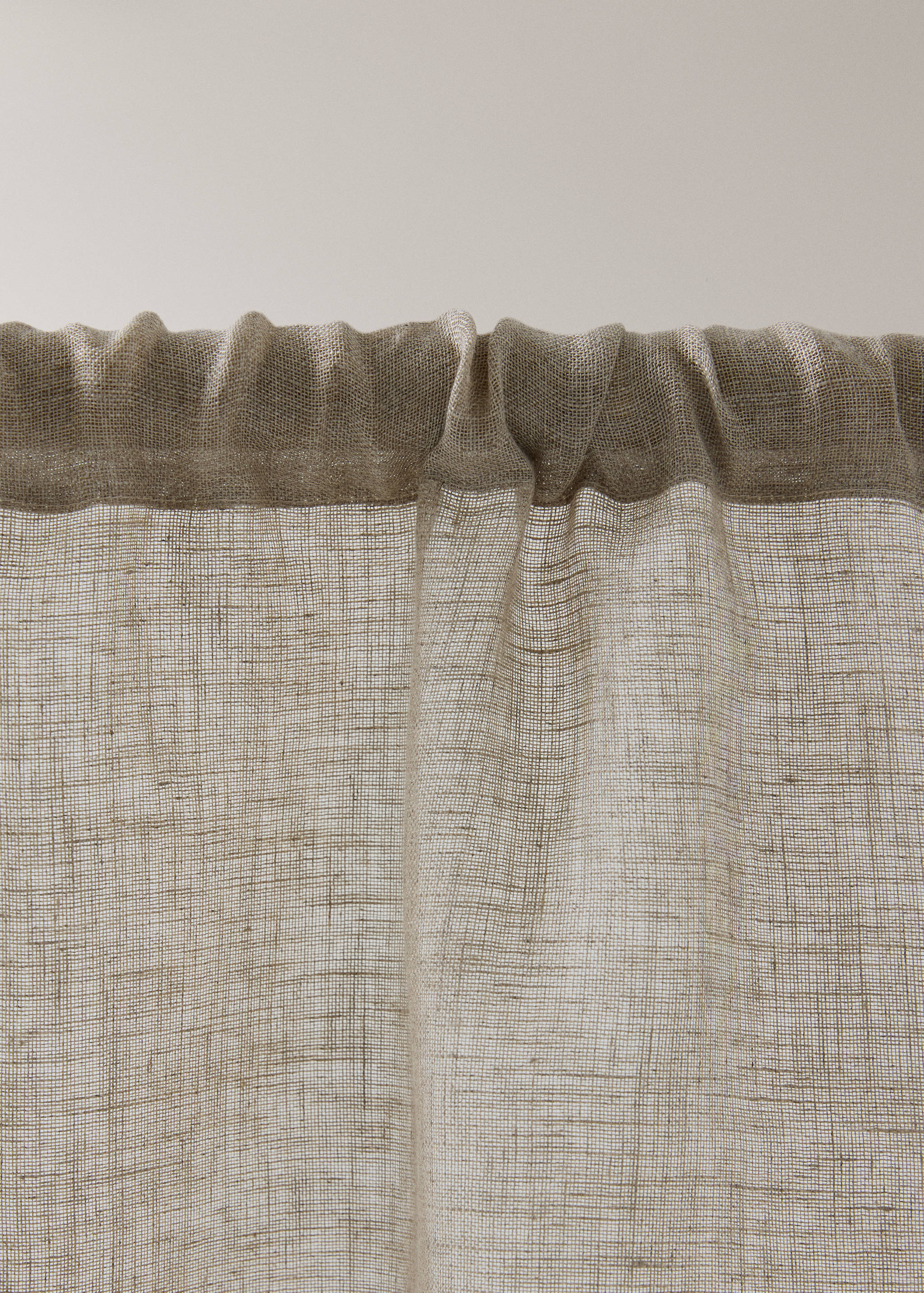 100% linen roller blind with low transparency - Details of the article 2