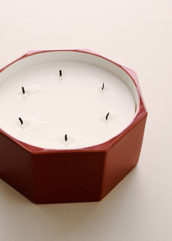Hexagonal ceramic decorative candle — Russet