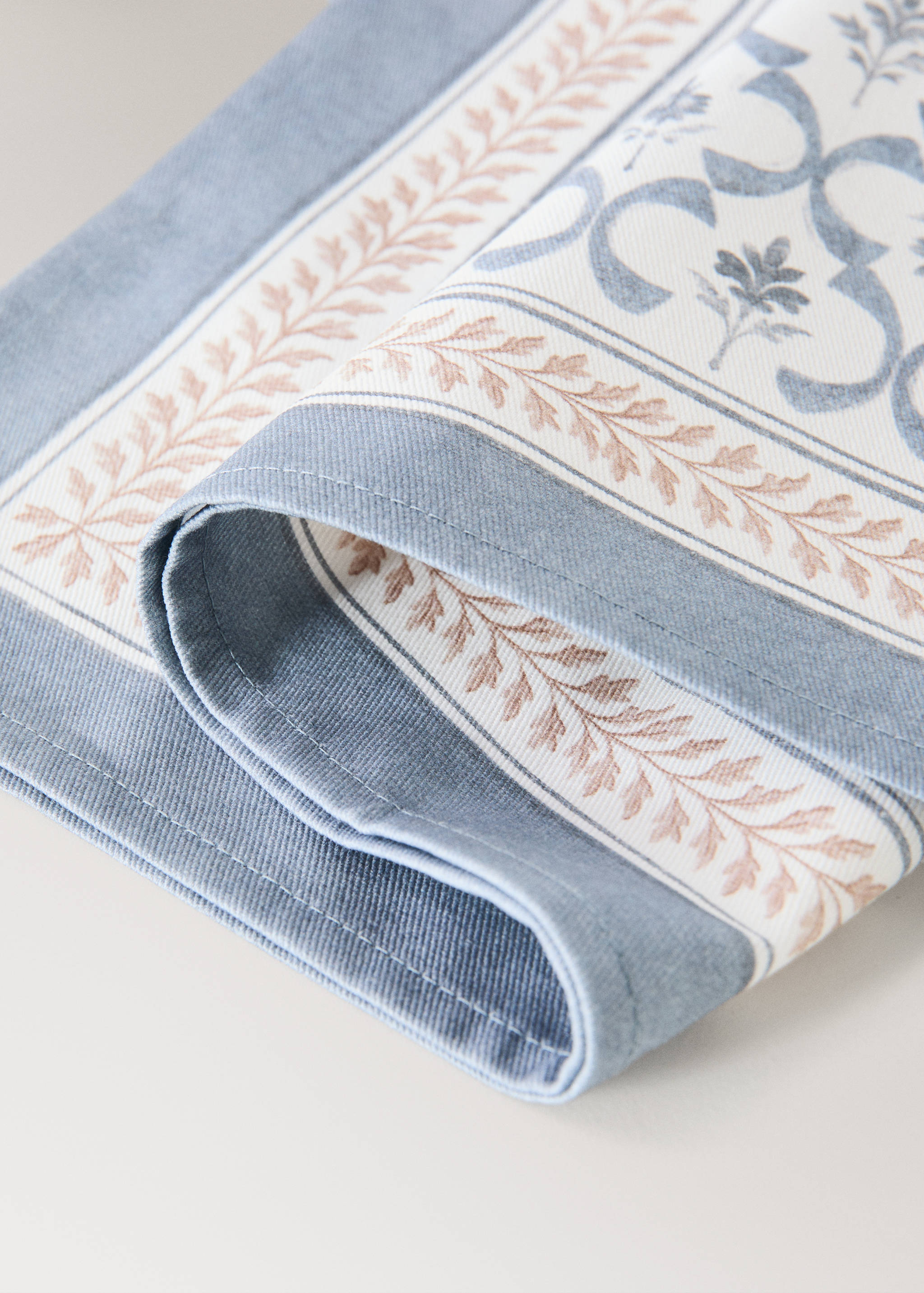 Lattice print cotton napkins - Details of the article 2