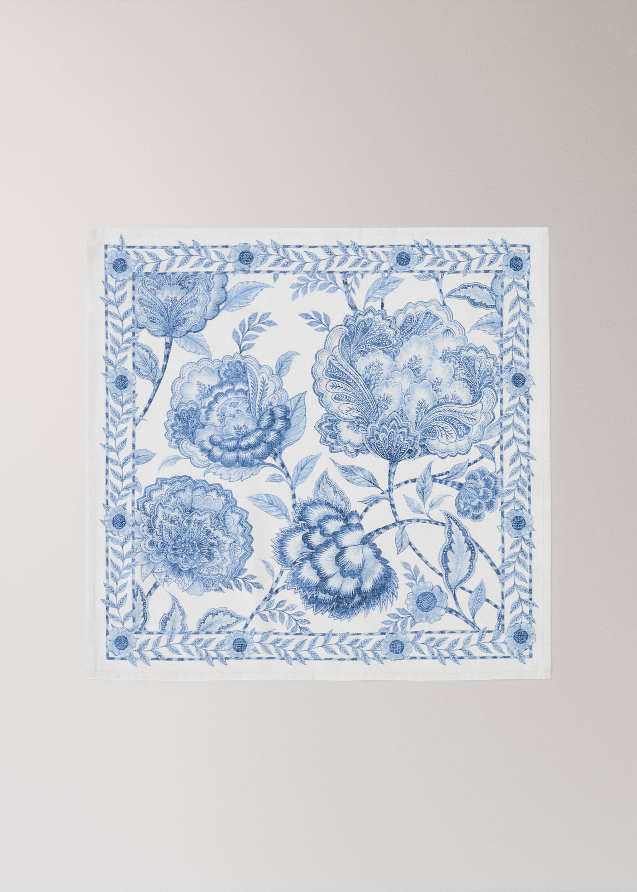 Pack de 4 serviettes de table coton imprimé fleuri - Article sans modèle, Bleu. Ref: 37041521-00.