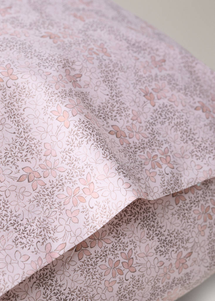Printed floral children’s pillowcase 50 x 75 cm — Nude