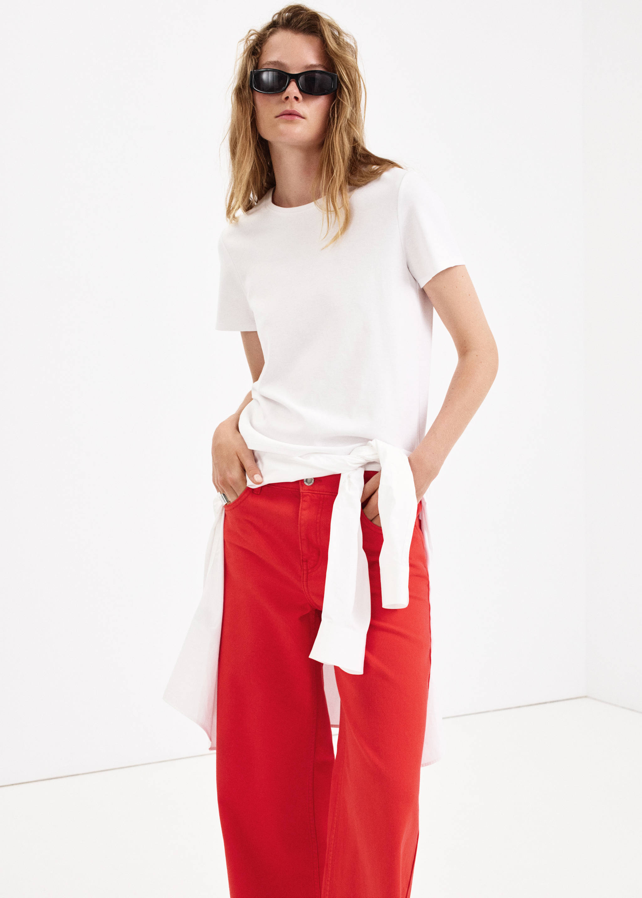 Low-rise wideleg jeans - Details of the article 1