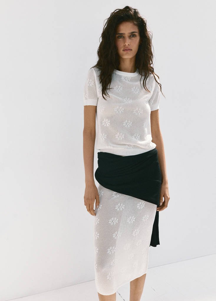 Semi-transparent floral crochet skirt — White
